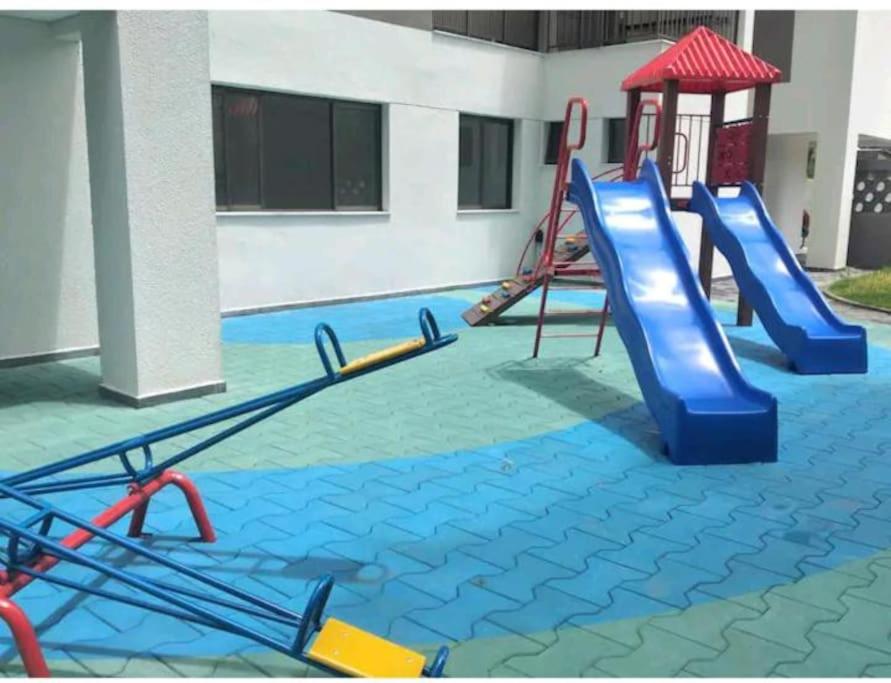 Luxuoso AP no Martim Praia Clube - Martim de Sá