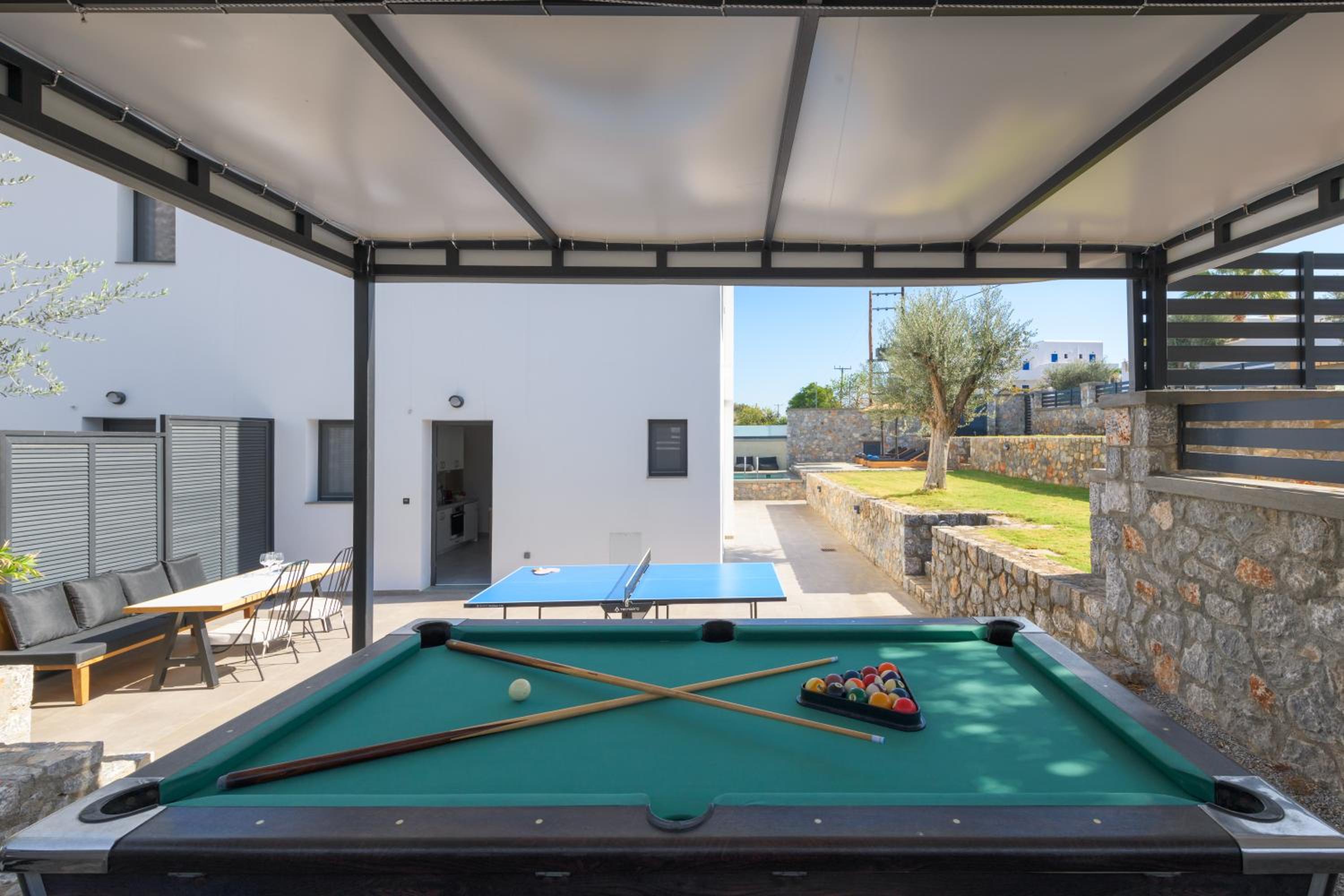 Villa Lambis Athena photo 4
