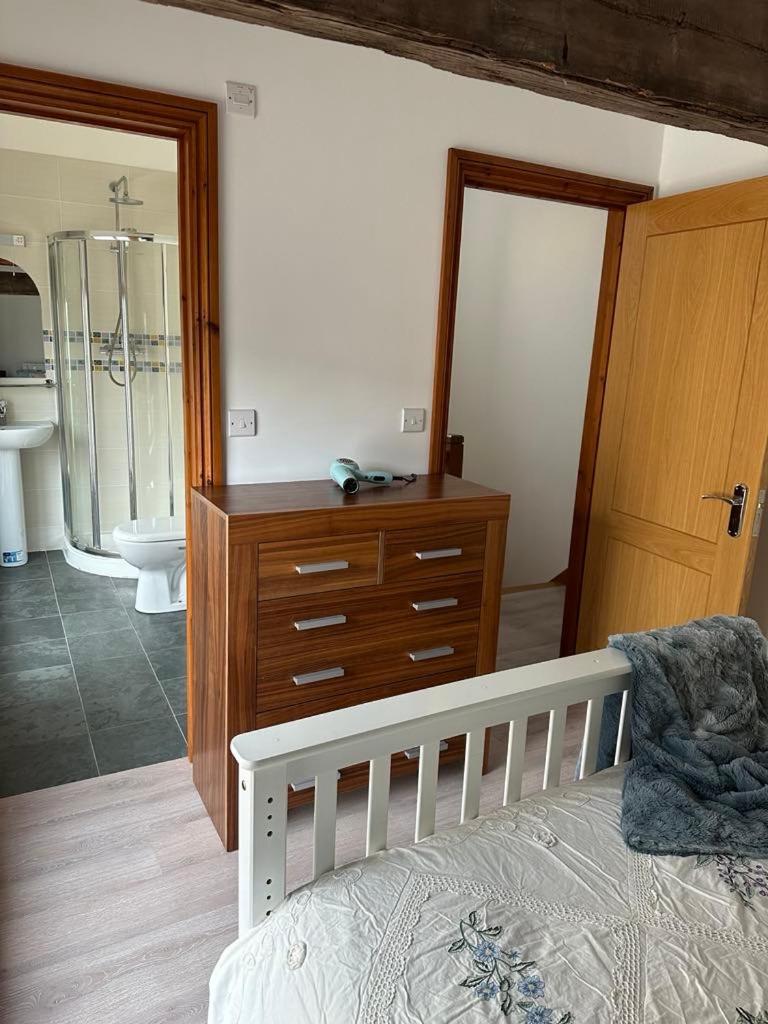 Ivy Cottage - Great Houndbeare Farm Holiday Cottages