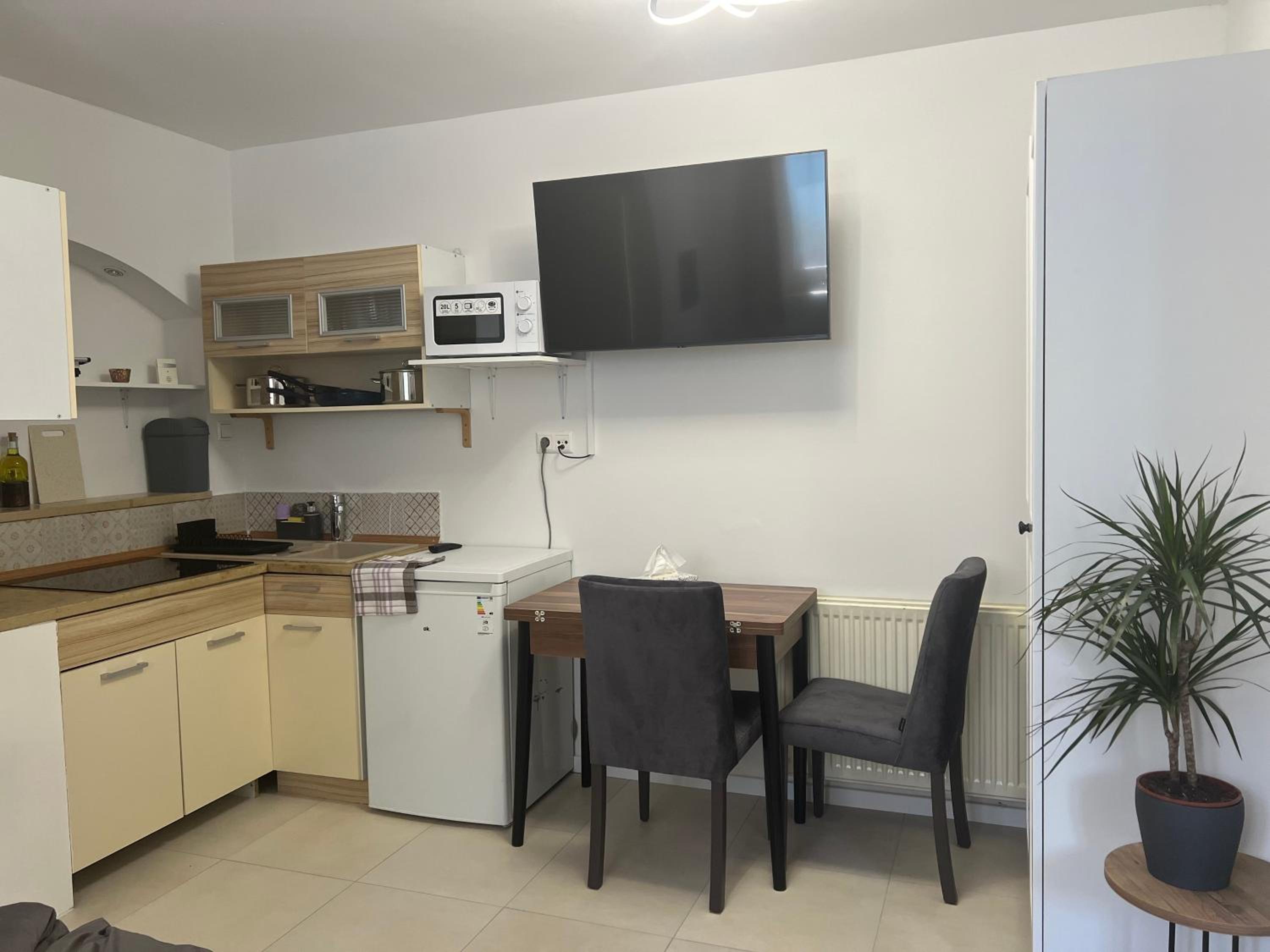 Hilde Apartments