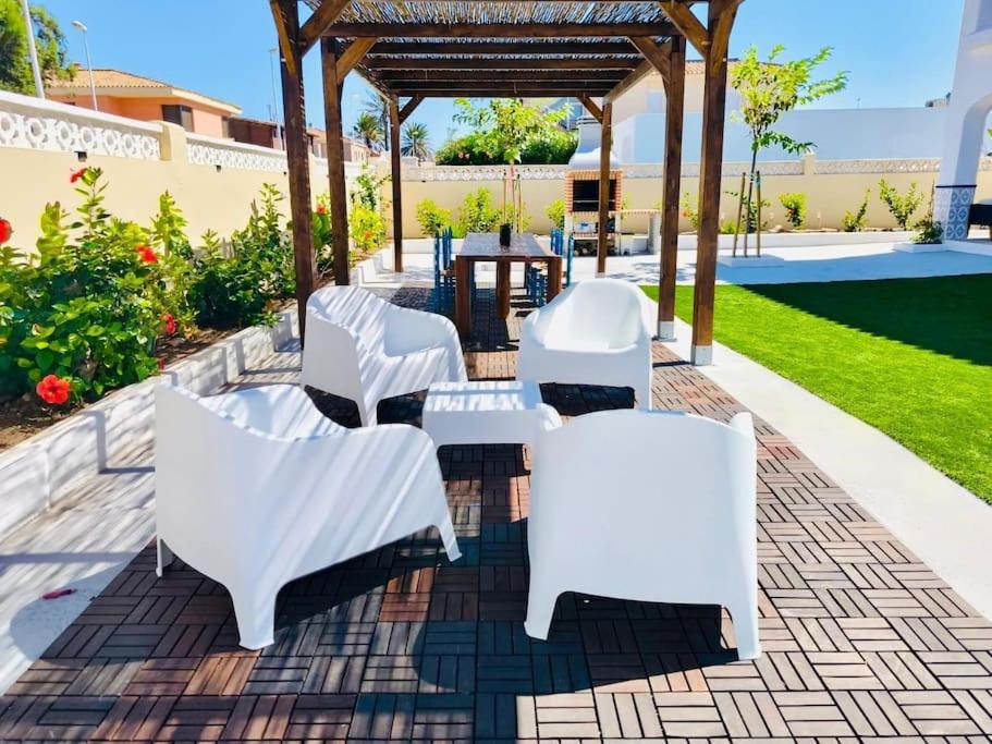 El Riuet-Chalet apartamento a 1 minuto de la playa, Cullera