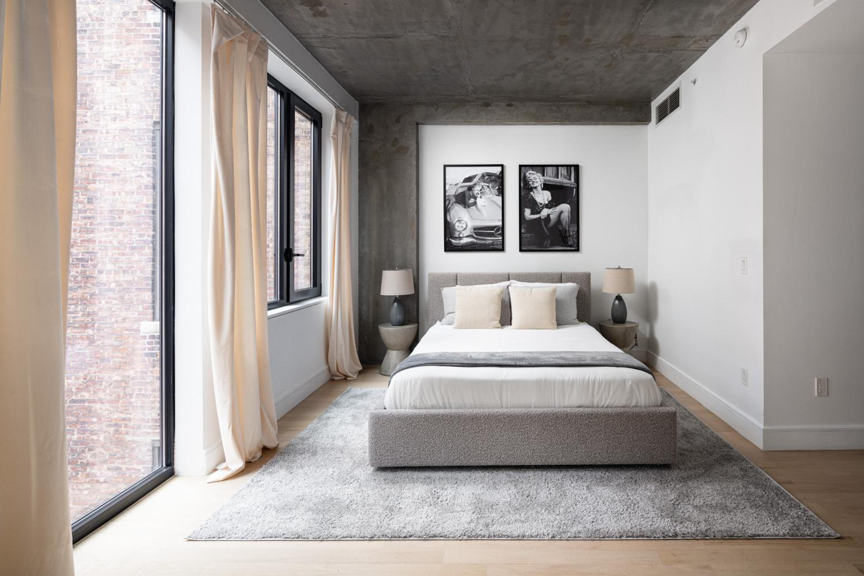 Charming Penthouse in New York