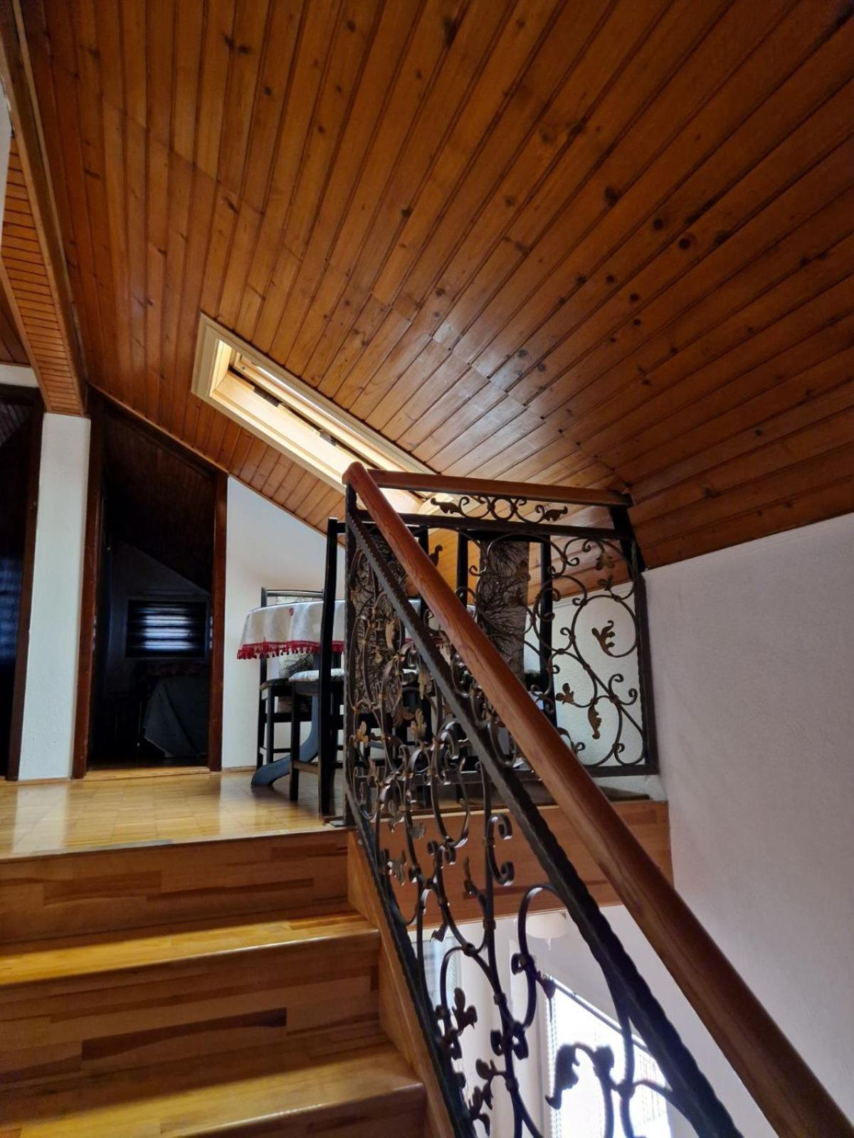 Glory home