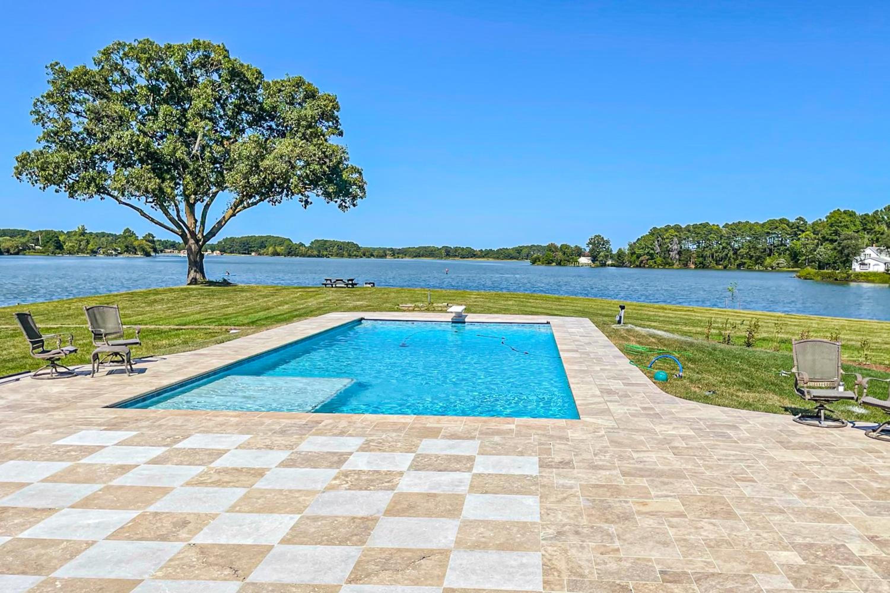 Dock, Pier and Chesapeake Bay Access! Family Getaway
