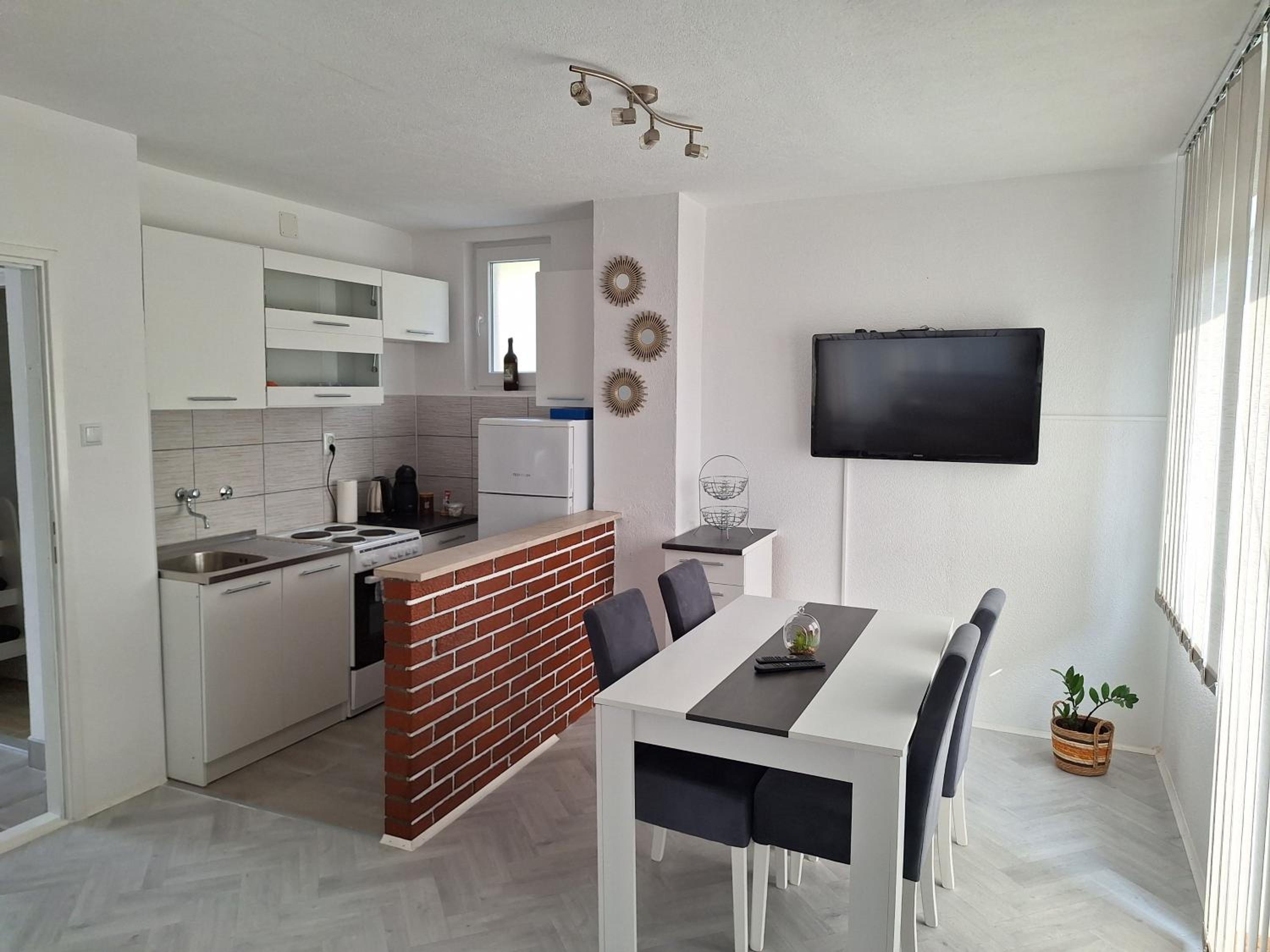 Apartman Look