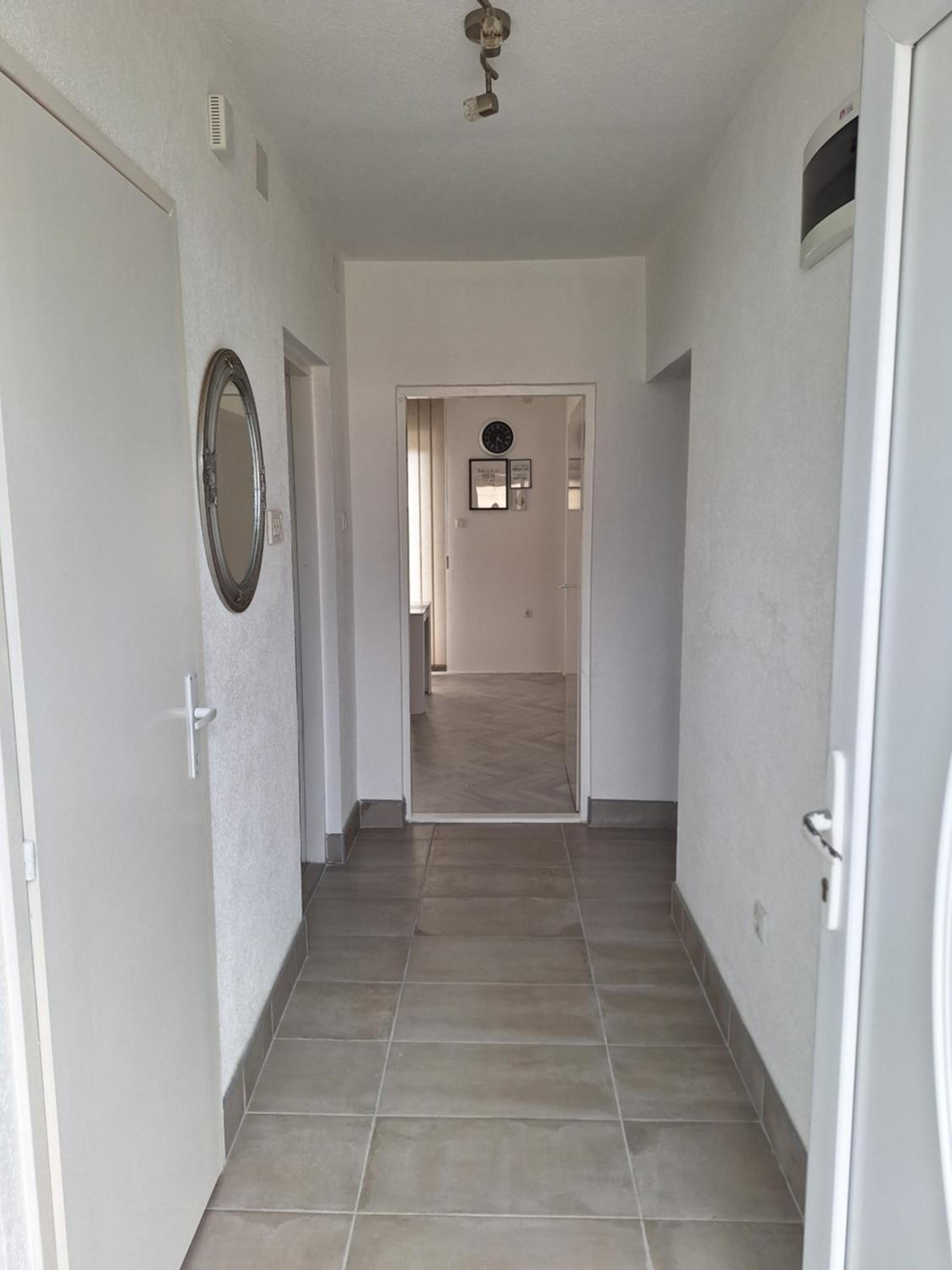 Apartman Look