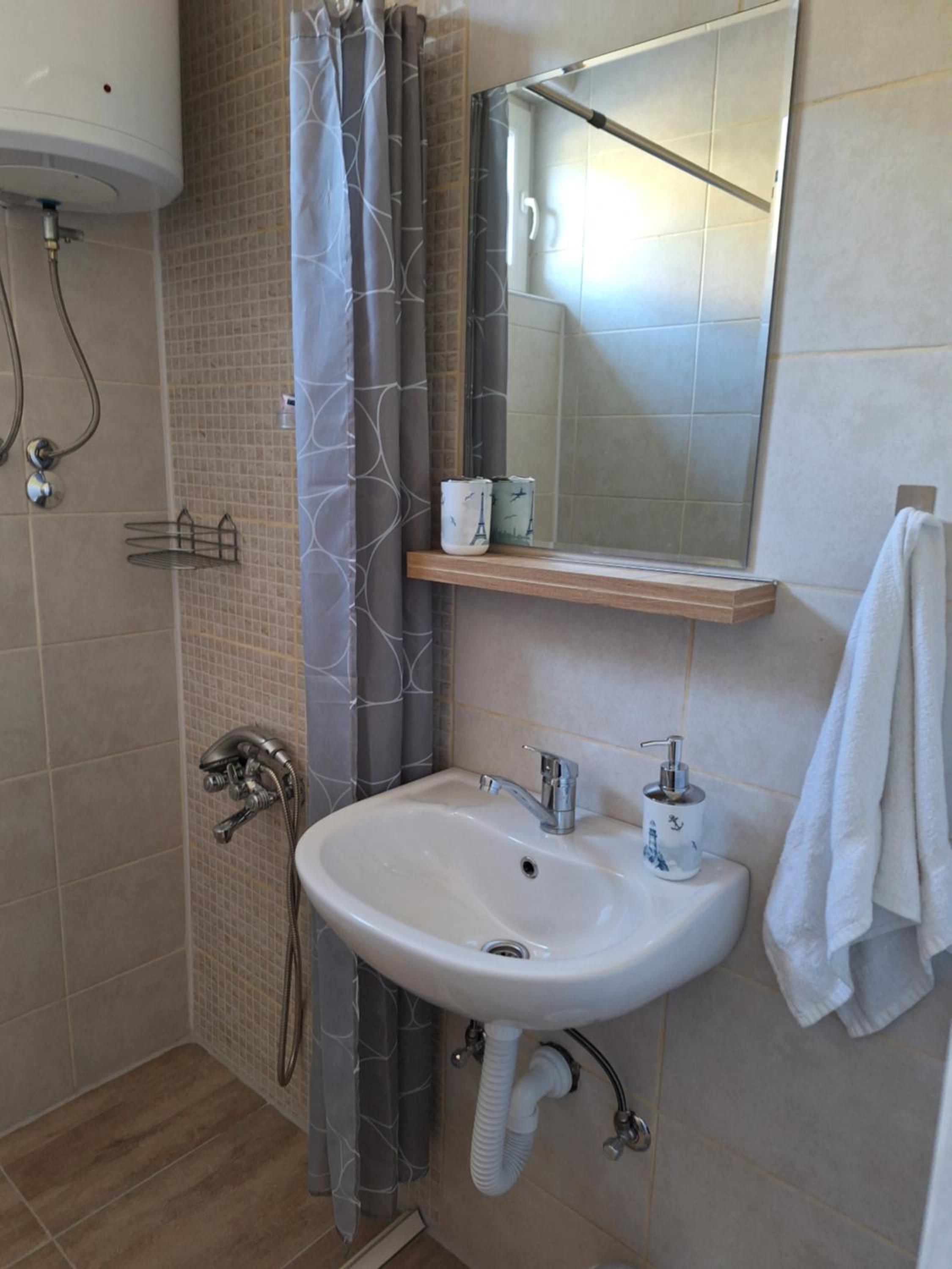 Apartman Look