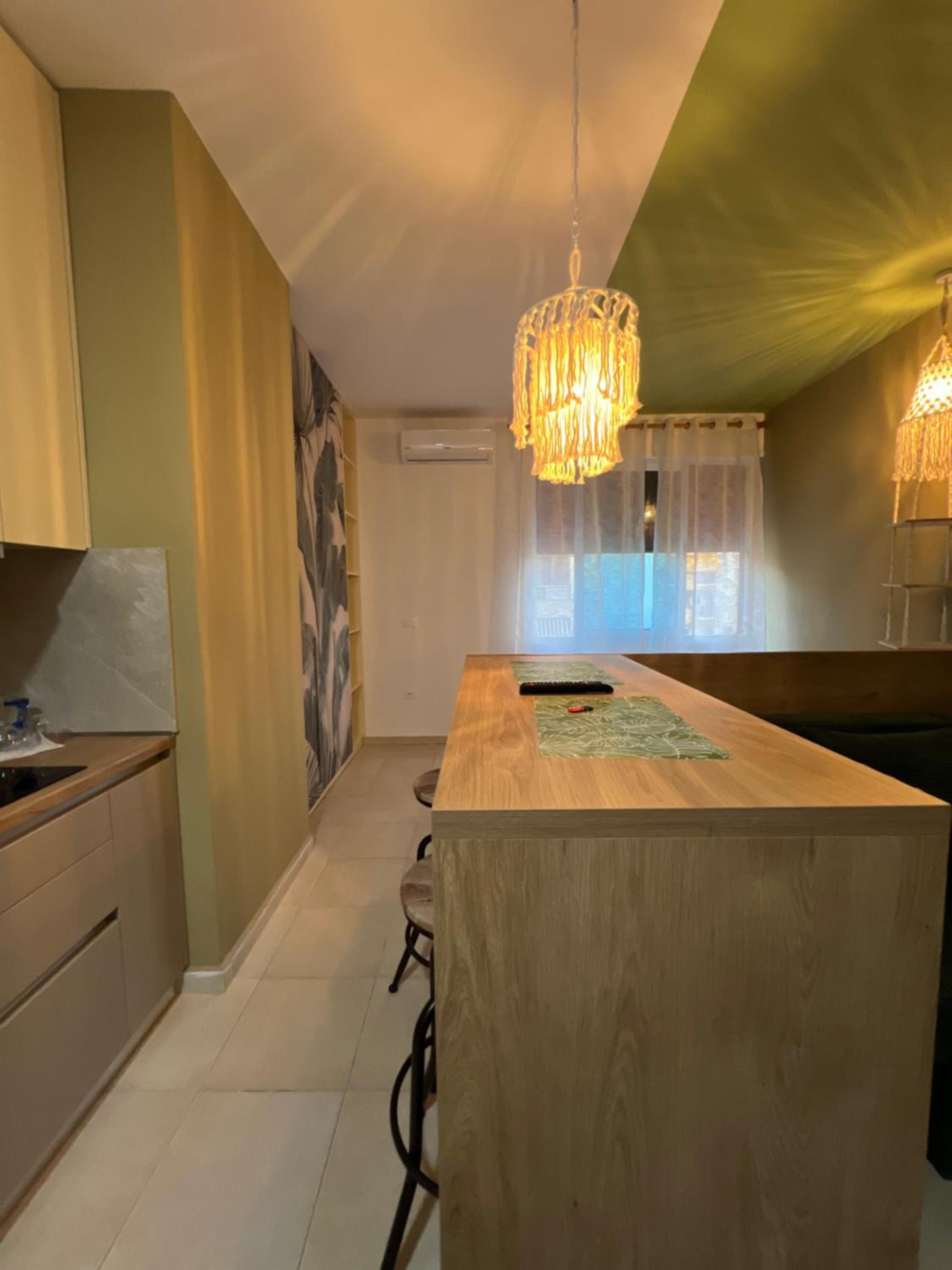 Kozy Studio Apartment