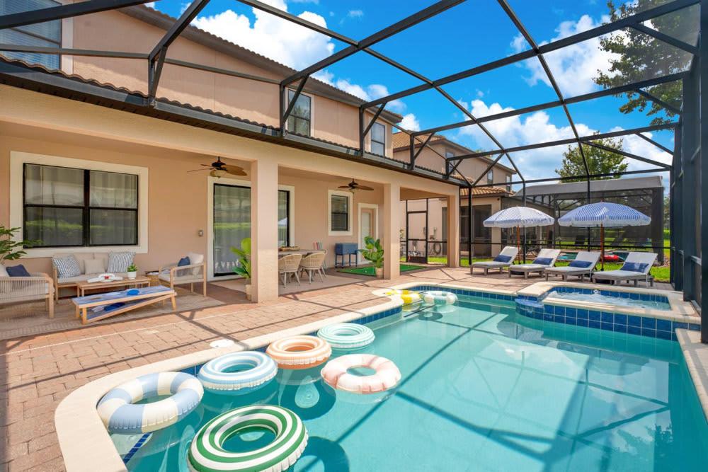 Luxurious Home at The Oasis Club
