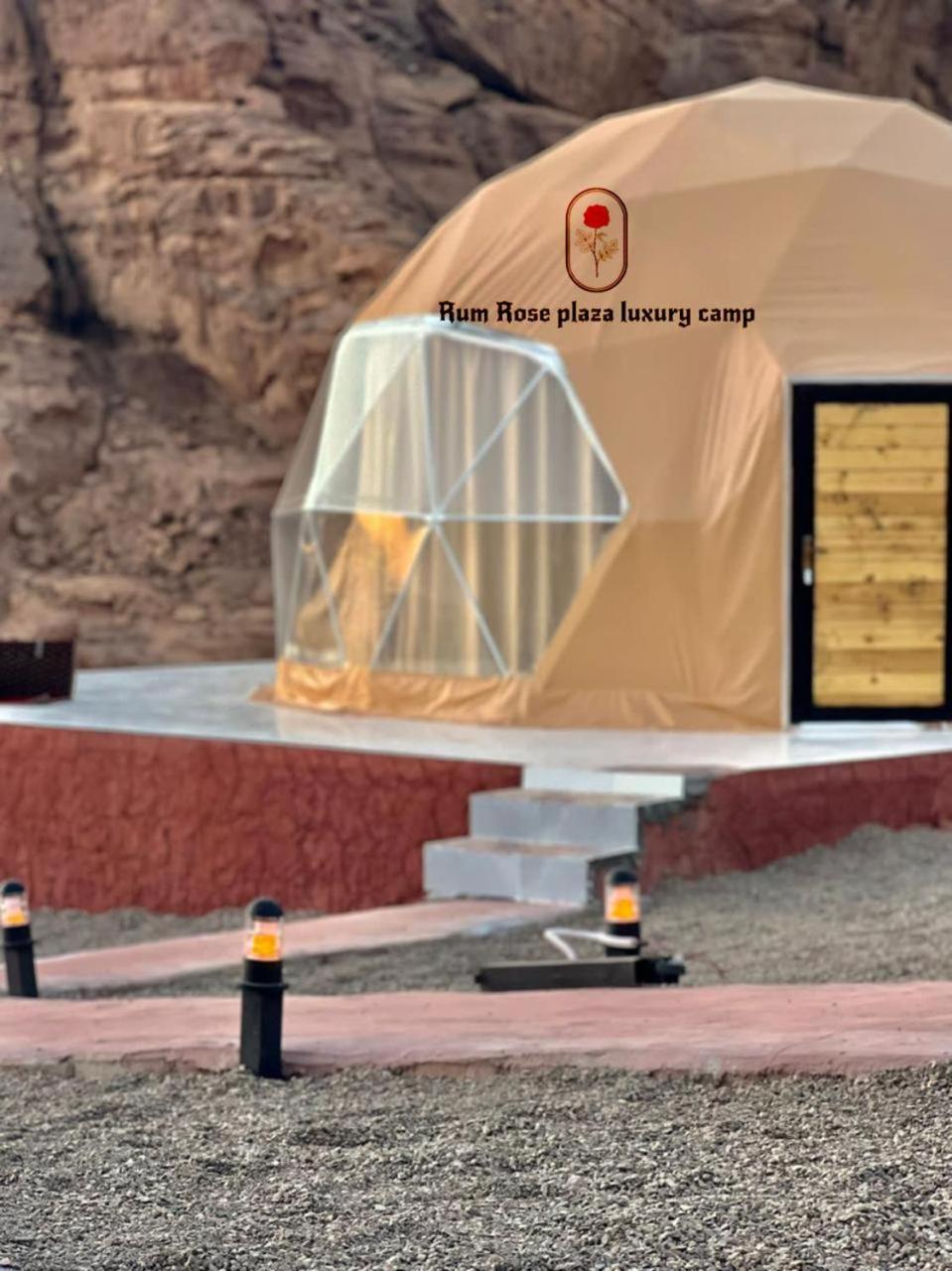 RUM MARS VALLEY BUBBLE lUXURY CAMP