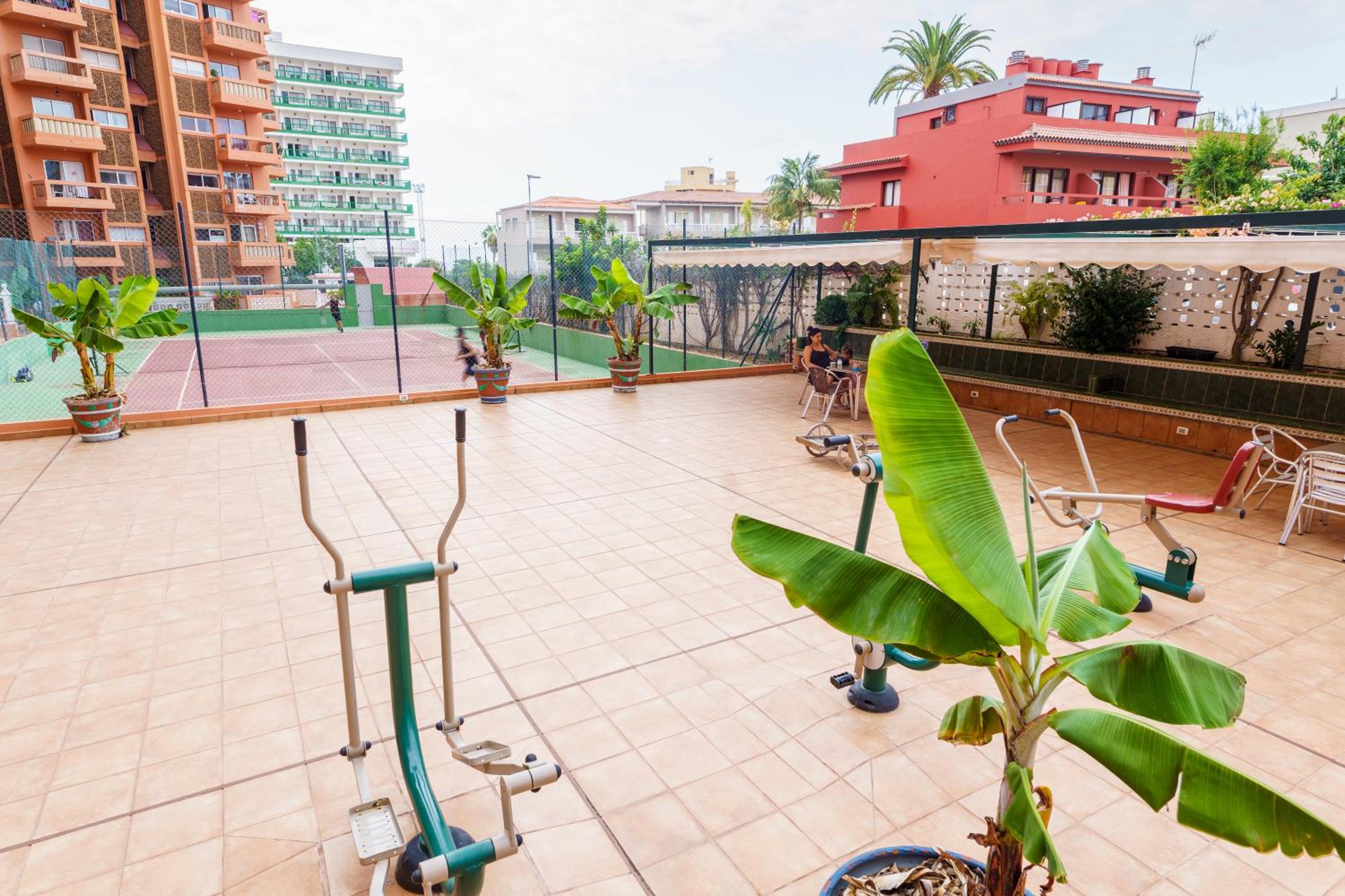 activities & amenities
