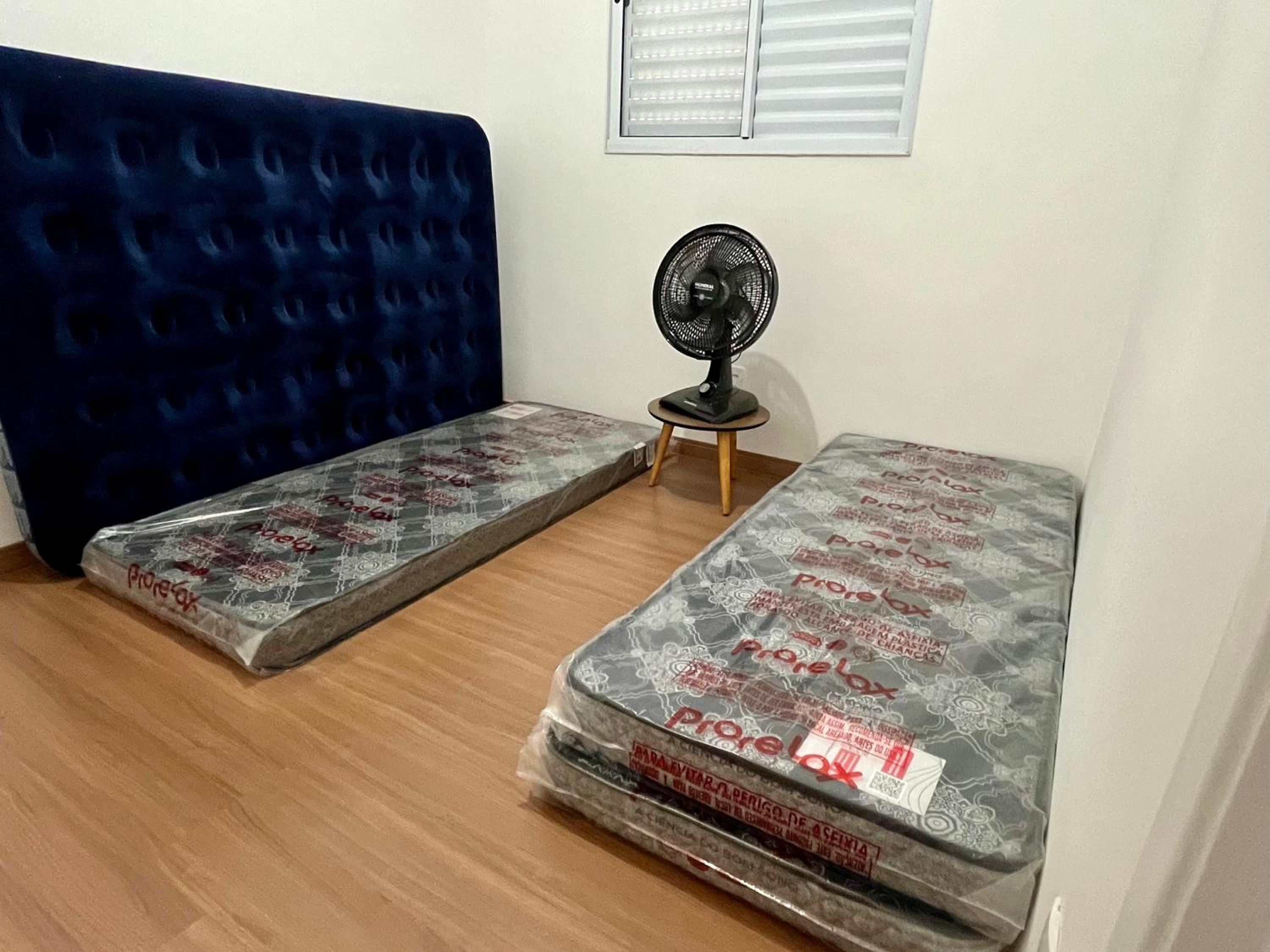 Apartamento para até 6 em condomínio com piscina