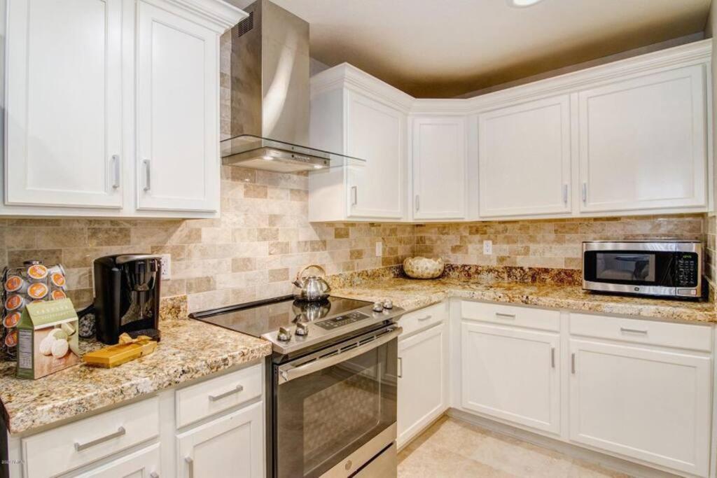 Luxury Living in Kierland Greens view 3