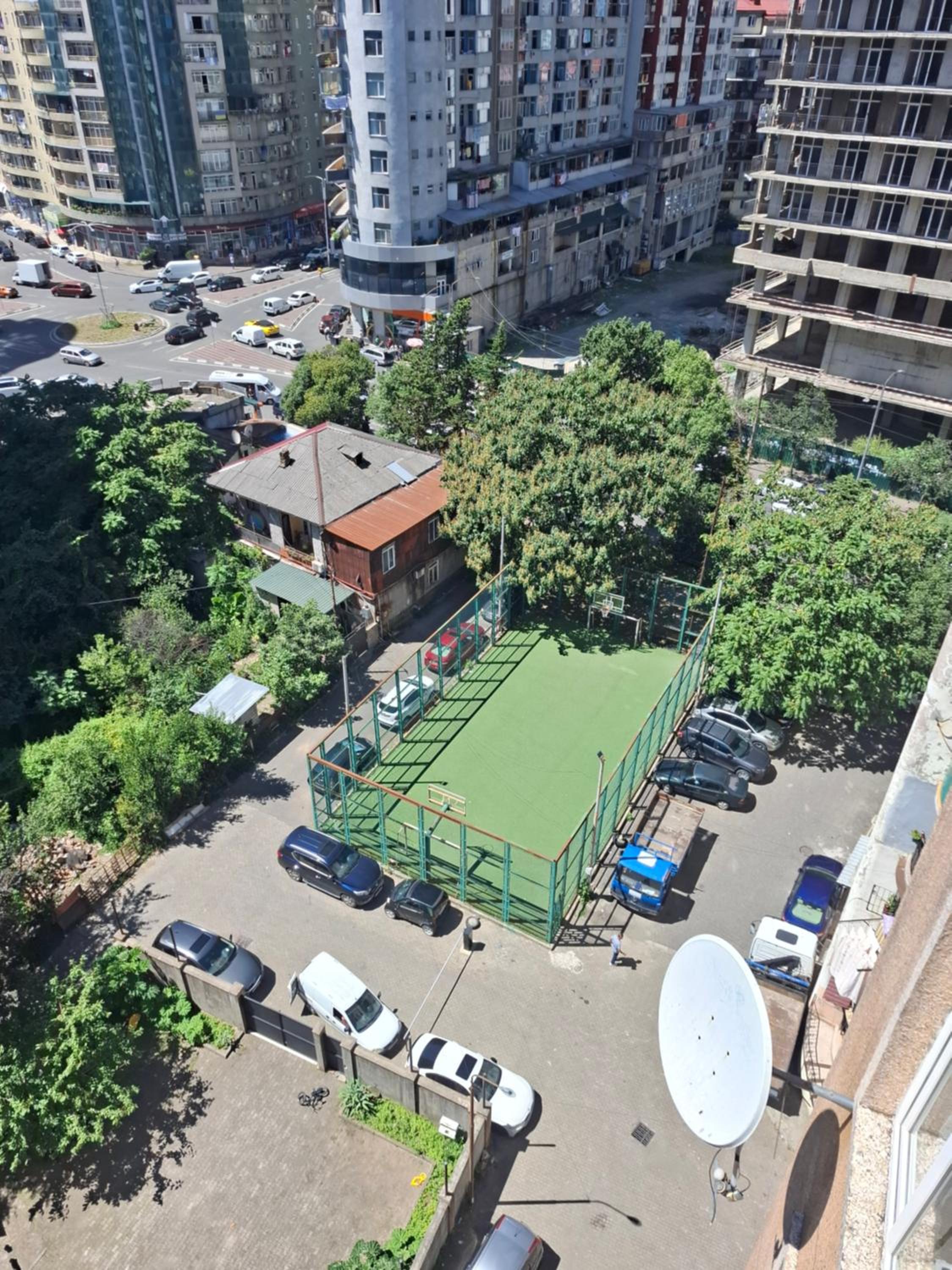 Apartment for rent for up to 8 person in Batumi Center view 5