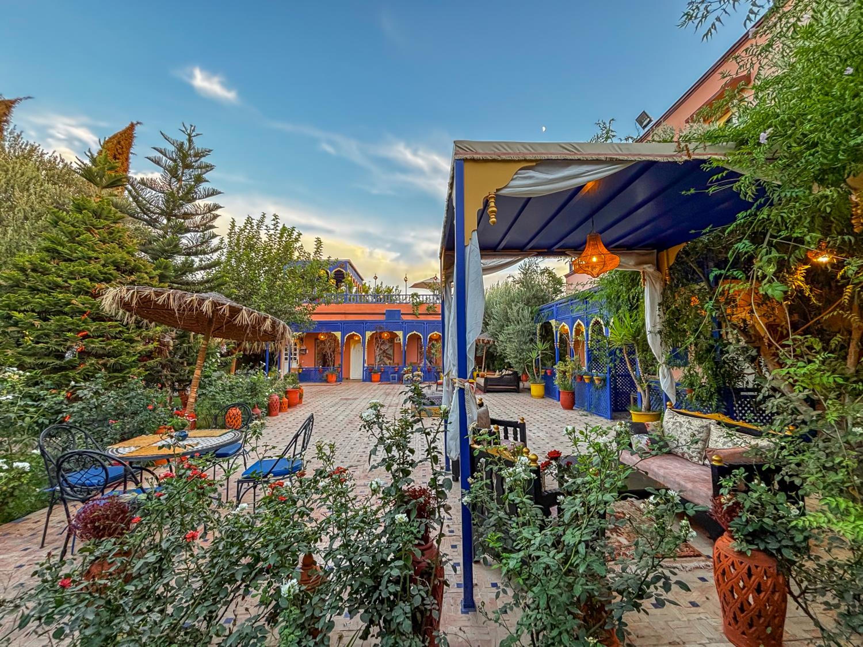 Le Bleu House view 3