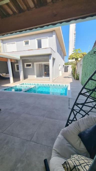 Mansão com piscina em bairro nobre da zona oeste tel para ctt 11 9 oito quatro, meia dois 11 66