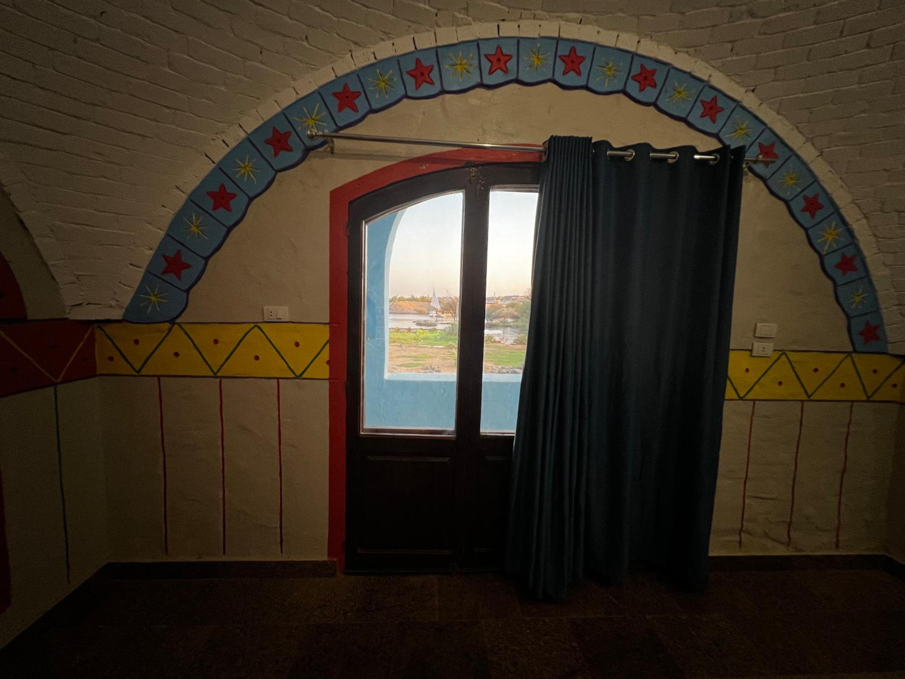 Essi ka Guest house