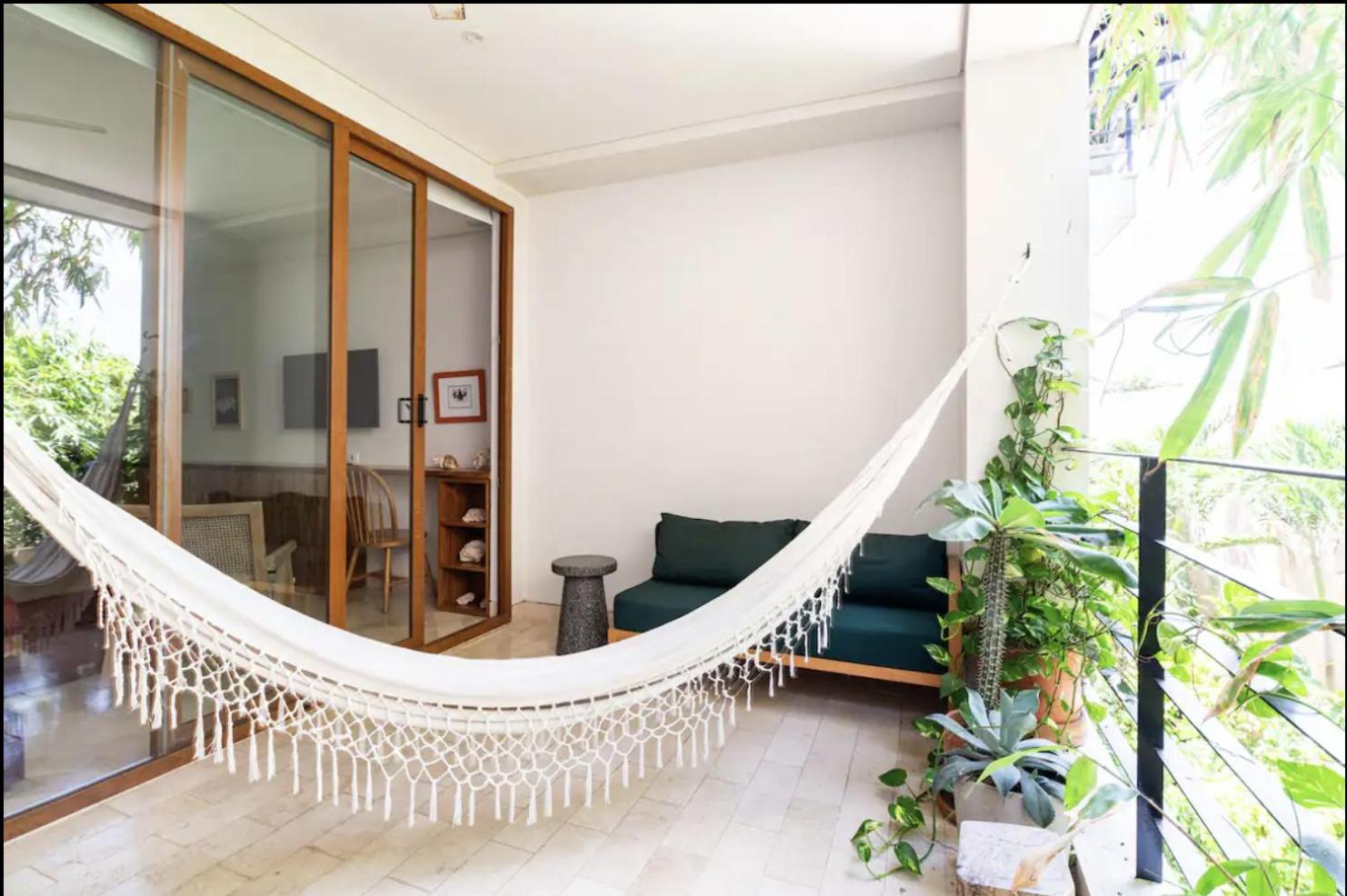 Cozy New Apartment in the Old City