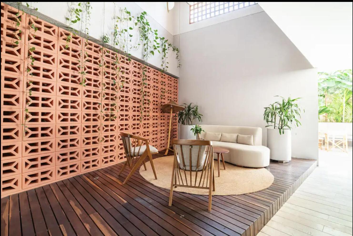 Cozy New Apartment in the Old City