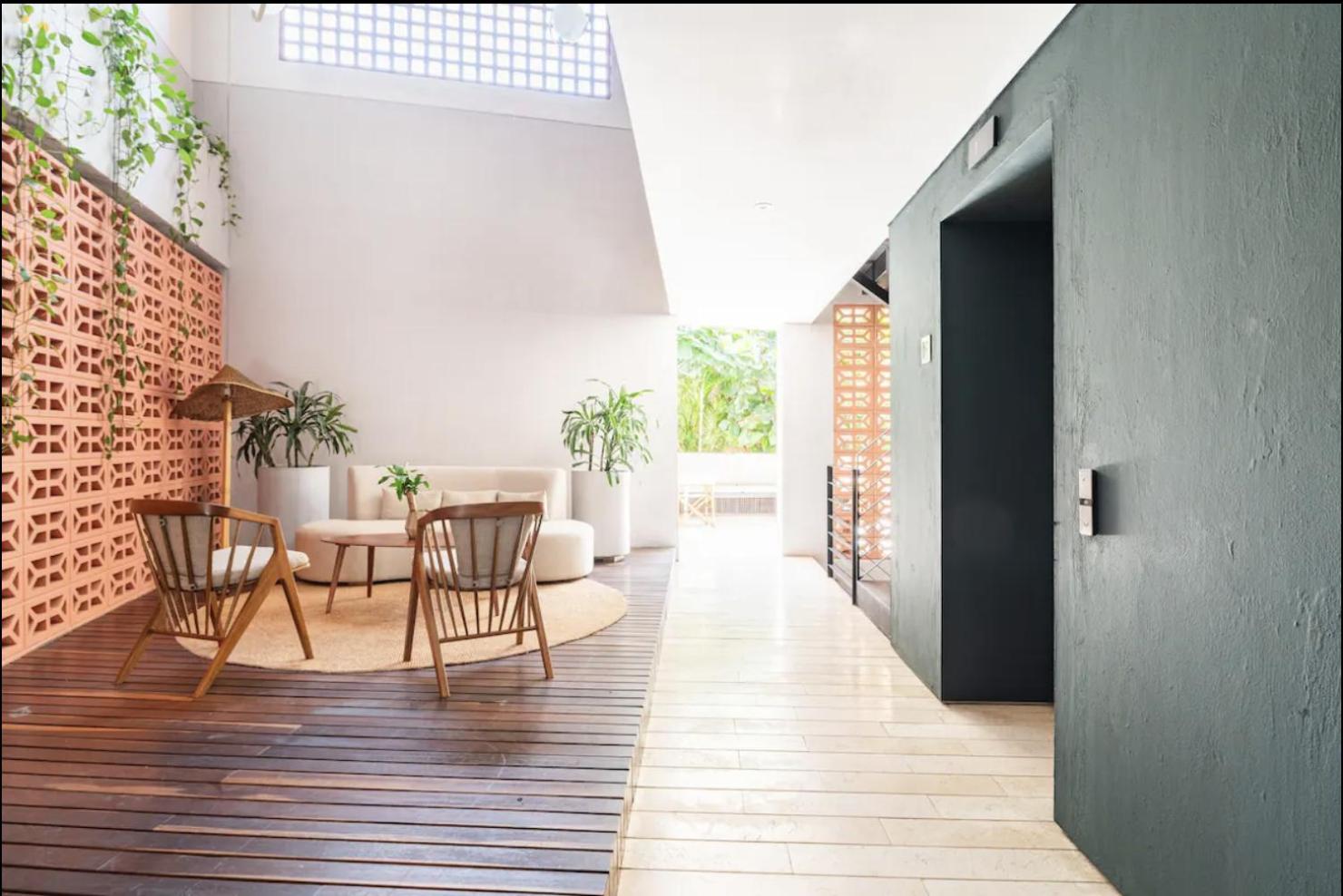 Cozy New Apartment in the Old City
