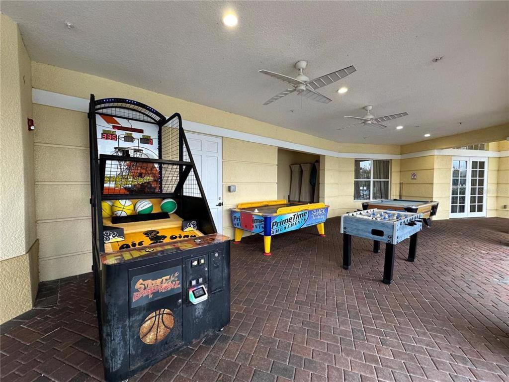 New! Stunning Vista Cay Luxury Holiday Near all Theme Parks, and walk to the Convention Center