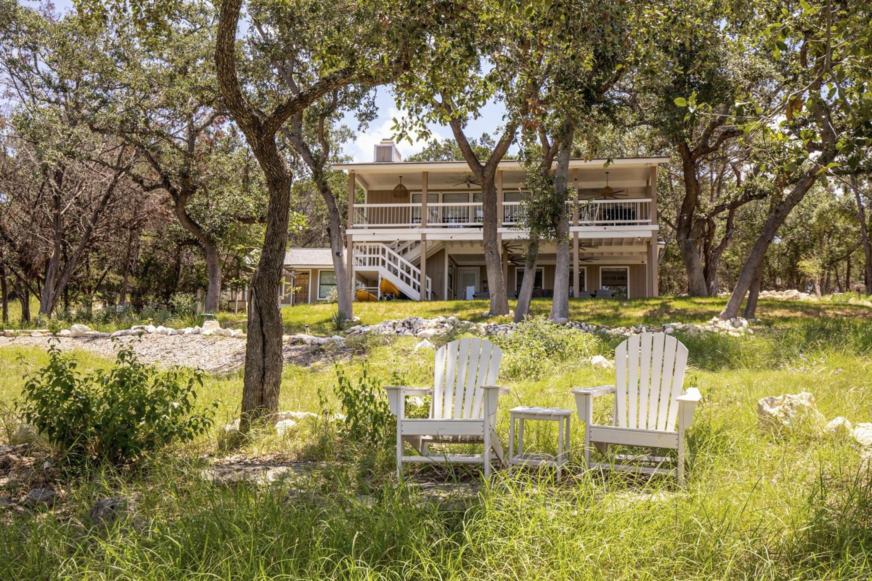 Waterfront Canyon Lake Retreat Dogs Welcome!
