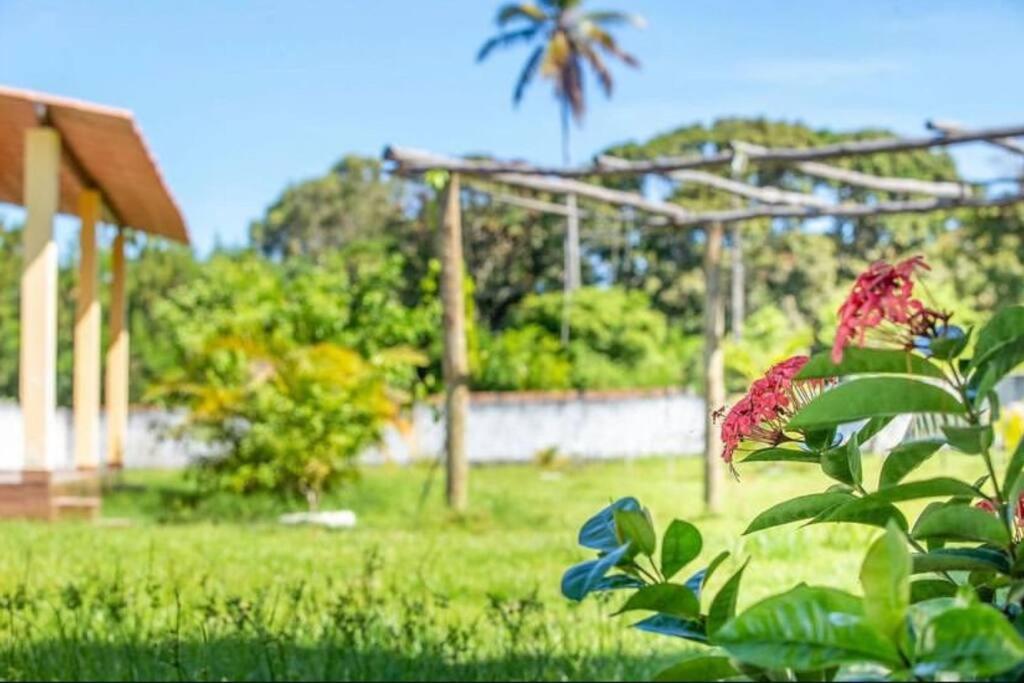 Casa próximo á Praia do Forte