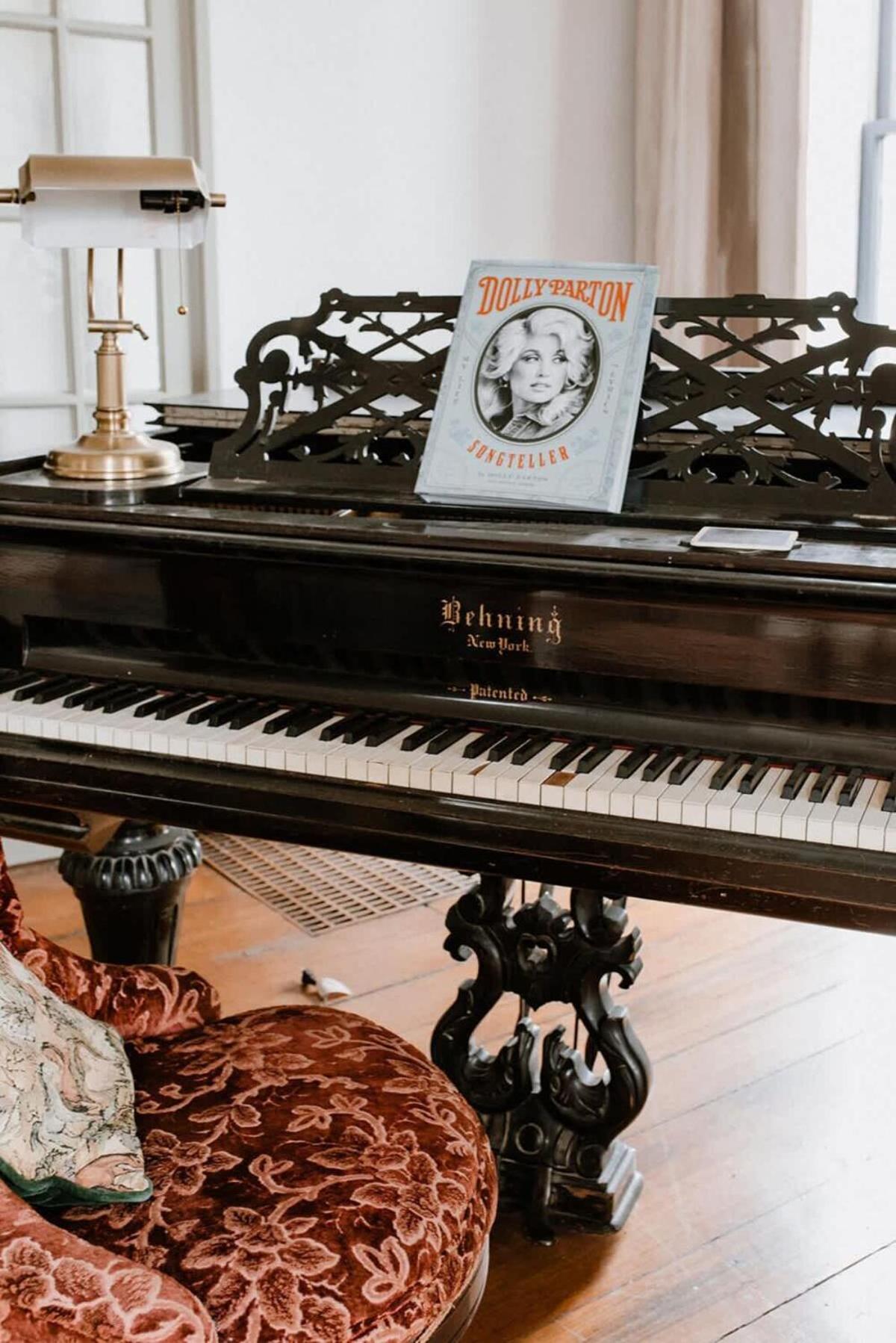 Yoko's Serene Suite in Frankfort