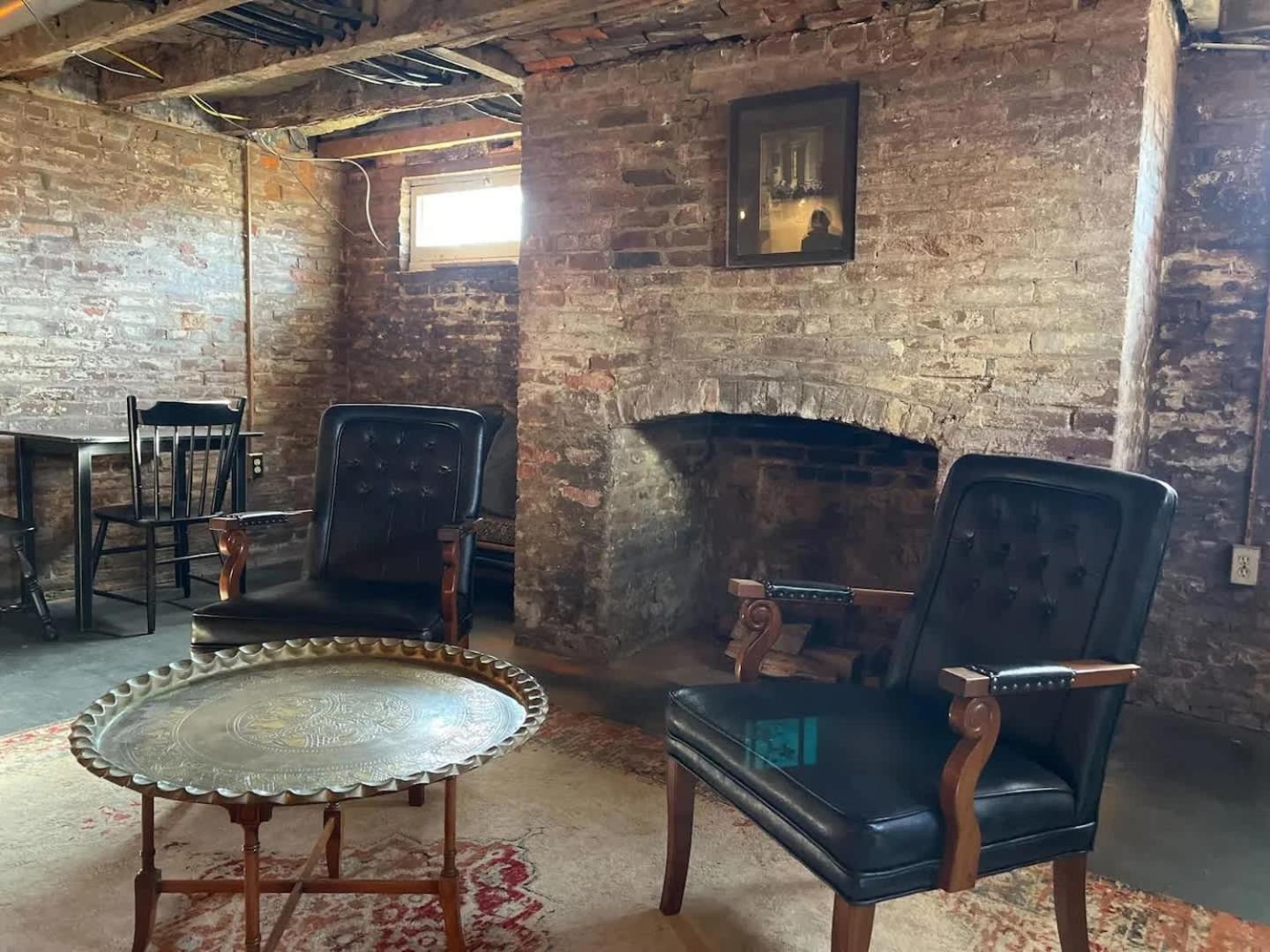 Yoko's Serene Suite in Frankfort