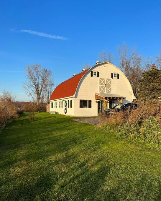 Barn of Three Oaks near Lake Michigan and Journeyman