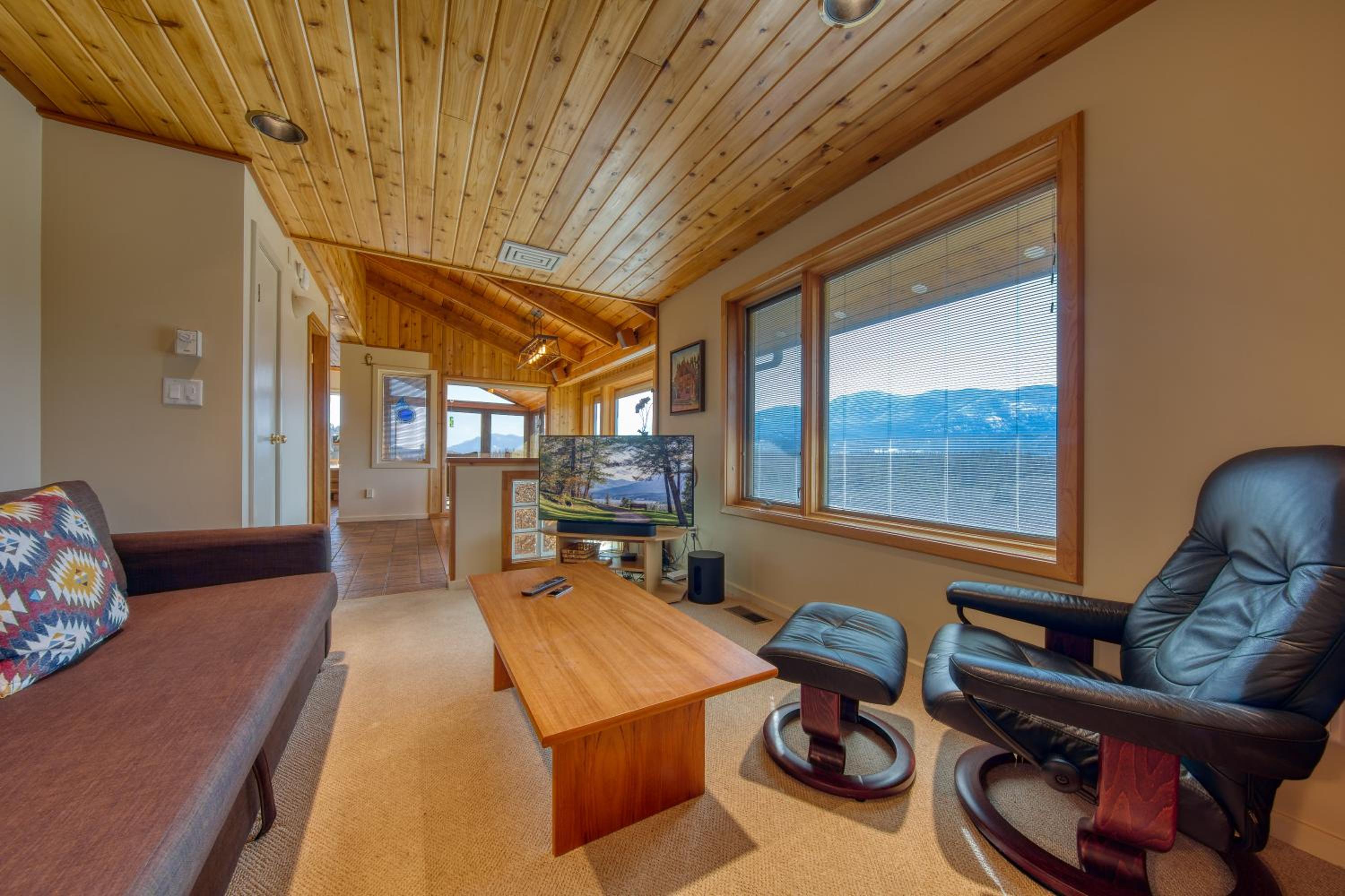 CLIFF CABIN Family Friendly|Hot Tub|Spectacular Views