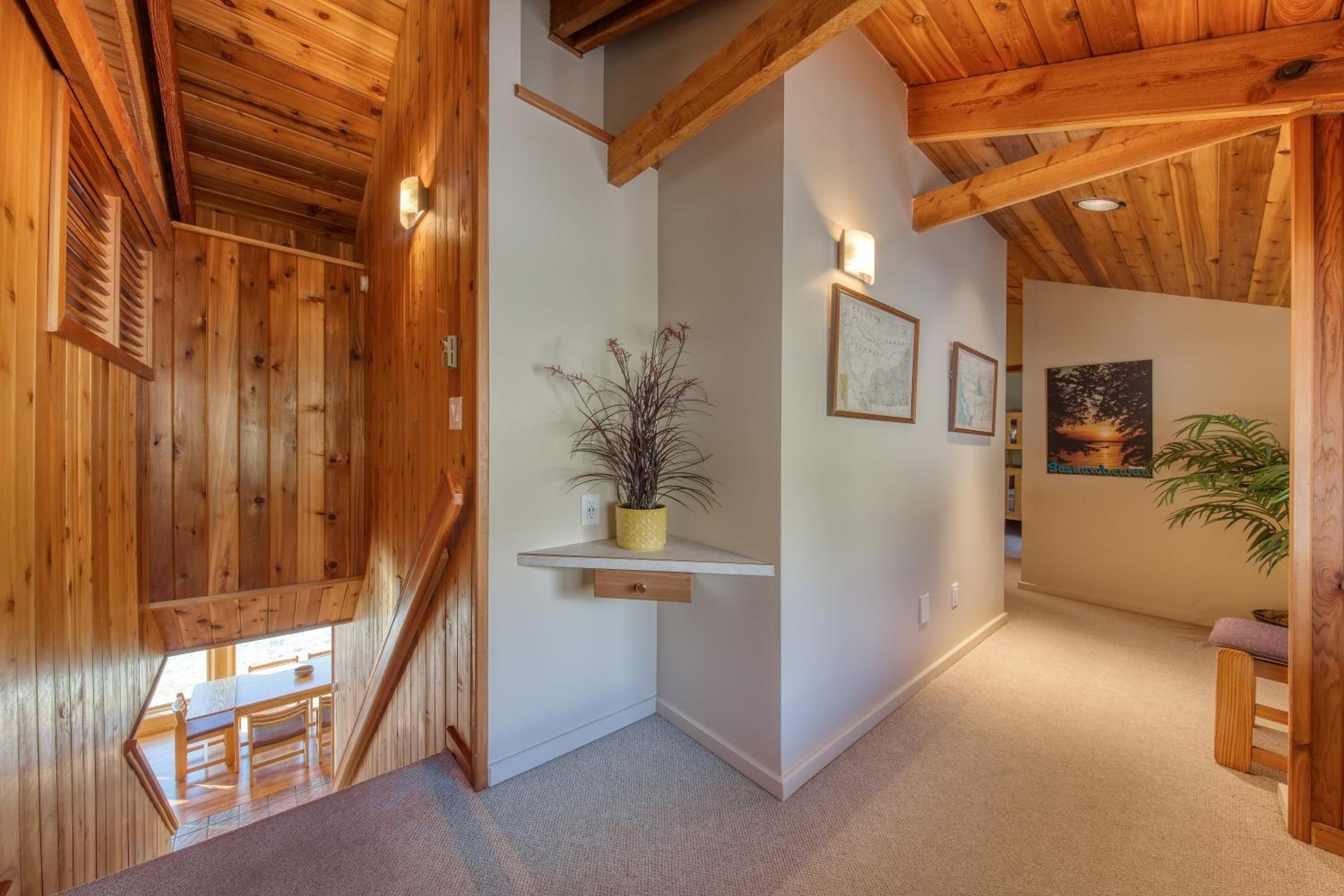 CLIFF CABIN Family Friendly|Hot Tub|Spectacular Views