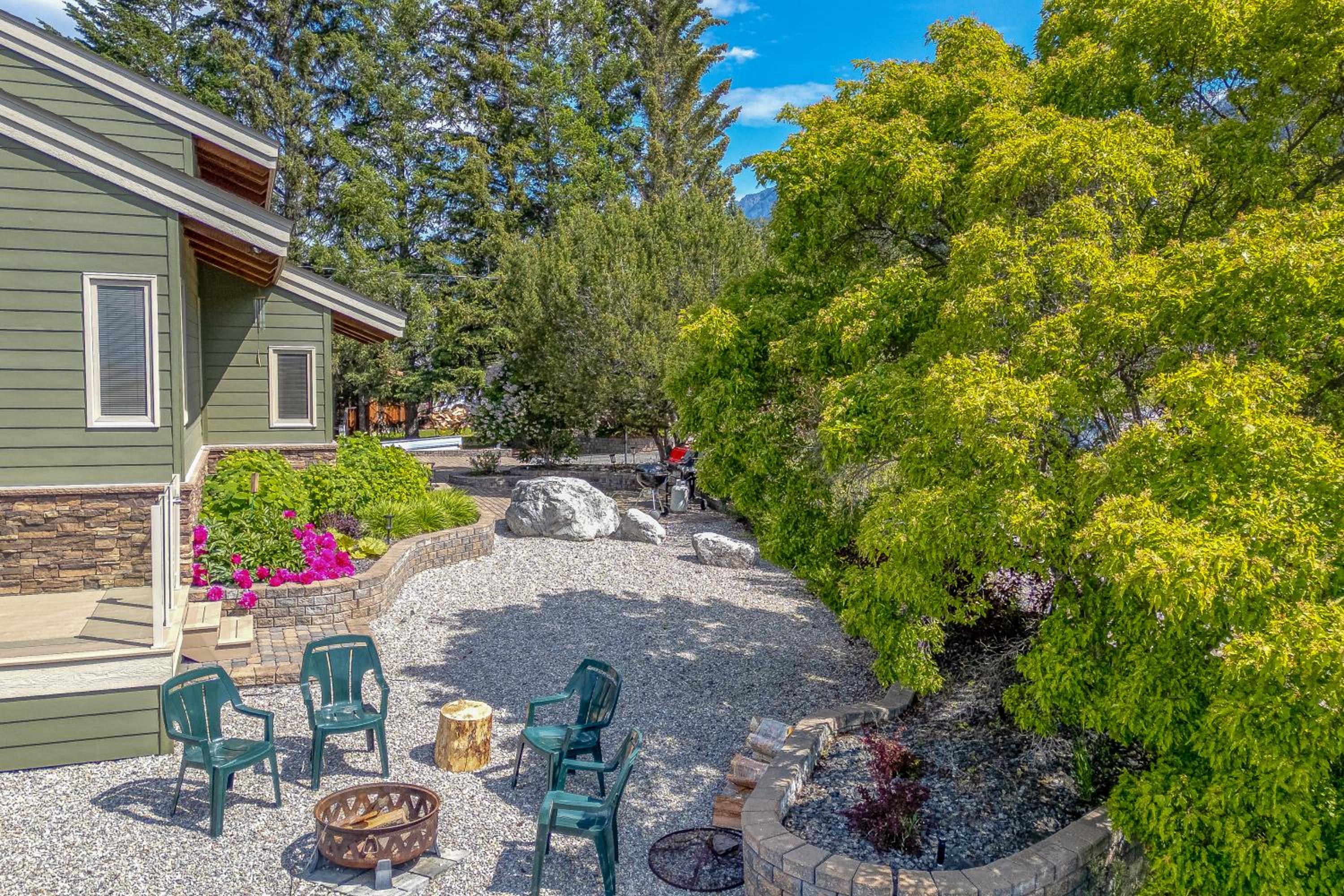 CLIFF CABIN Family Friendly|Hot Tub|Spectacular Views