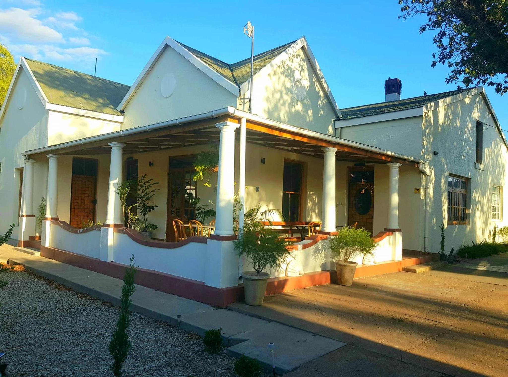 Pilots Only Guesthouse view 3