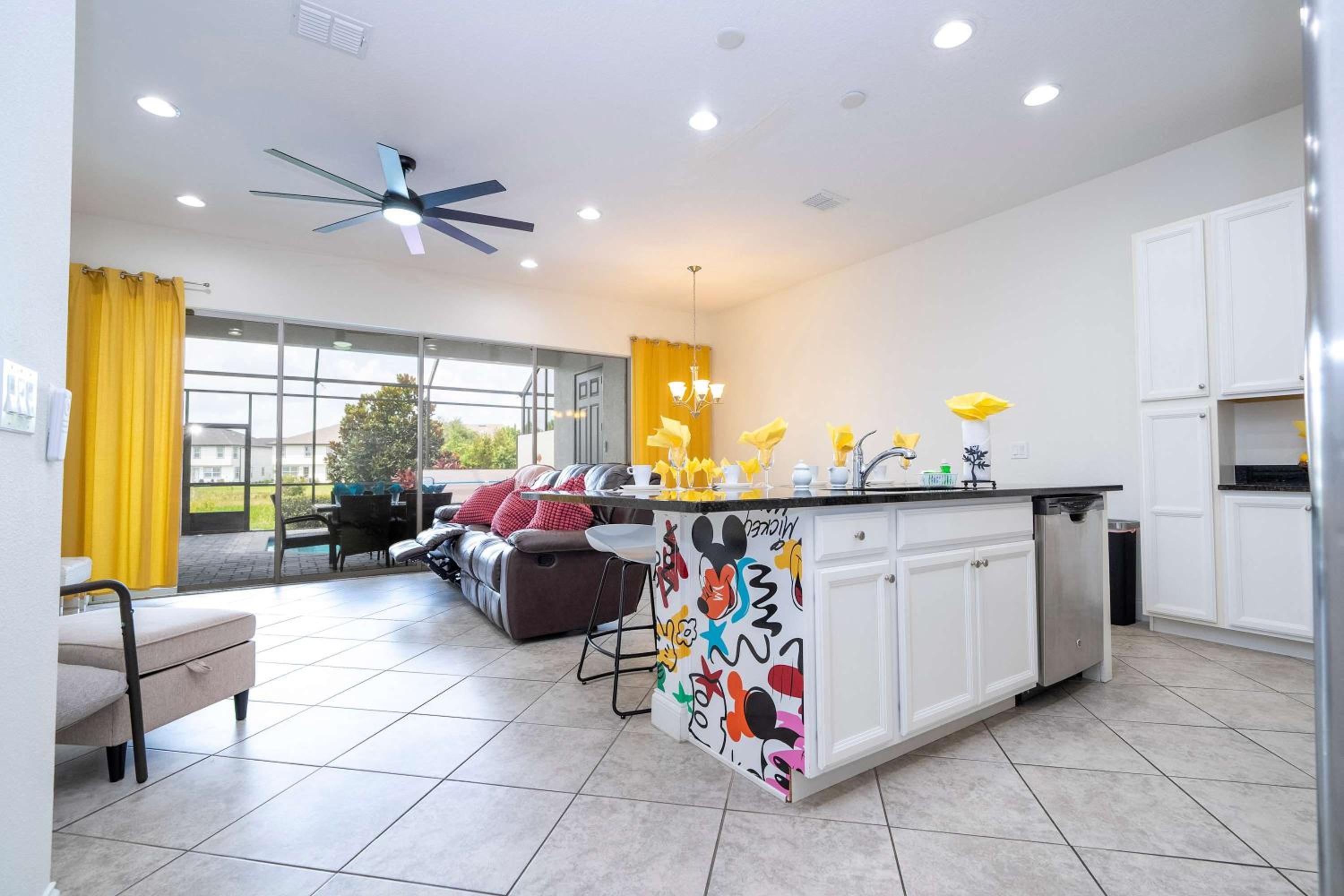 3Bd Sleeps8 with Pool & Close to Disney @Festival 220