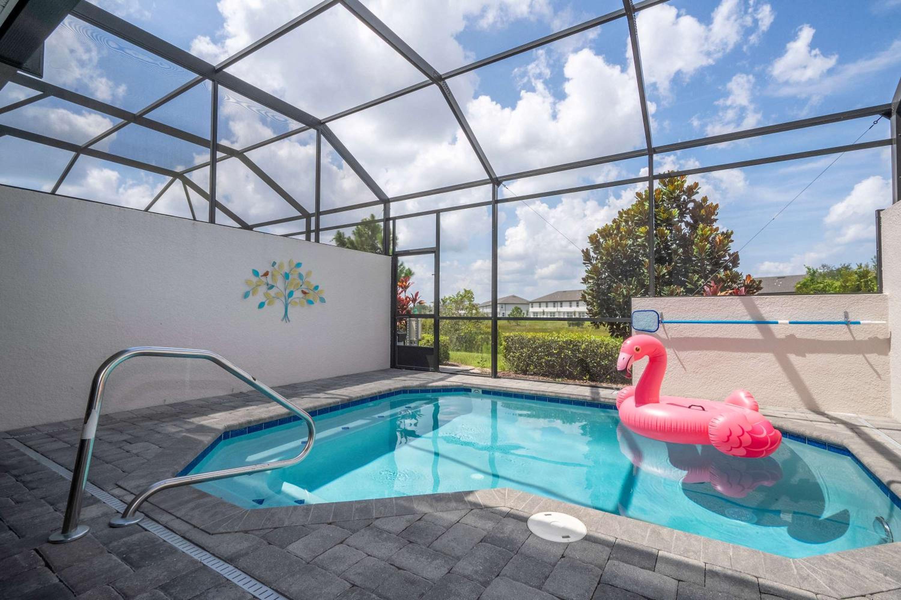 3Bd Sleeps8 with Pool & Close to Disney @Festival 220