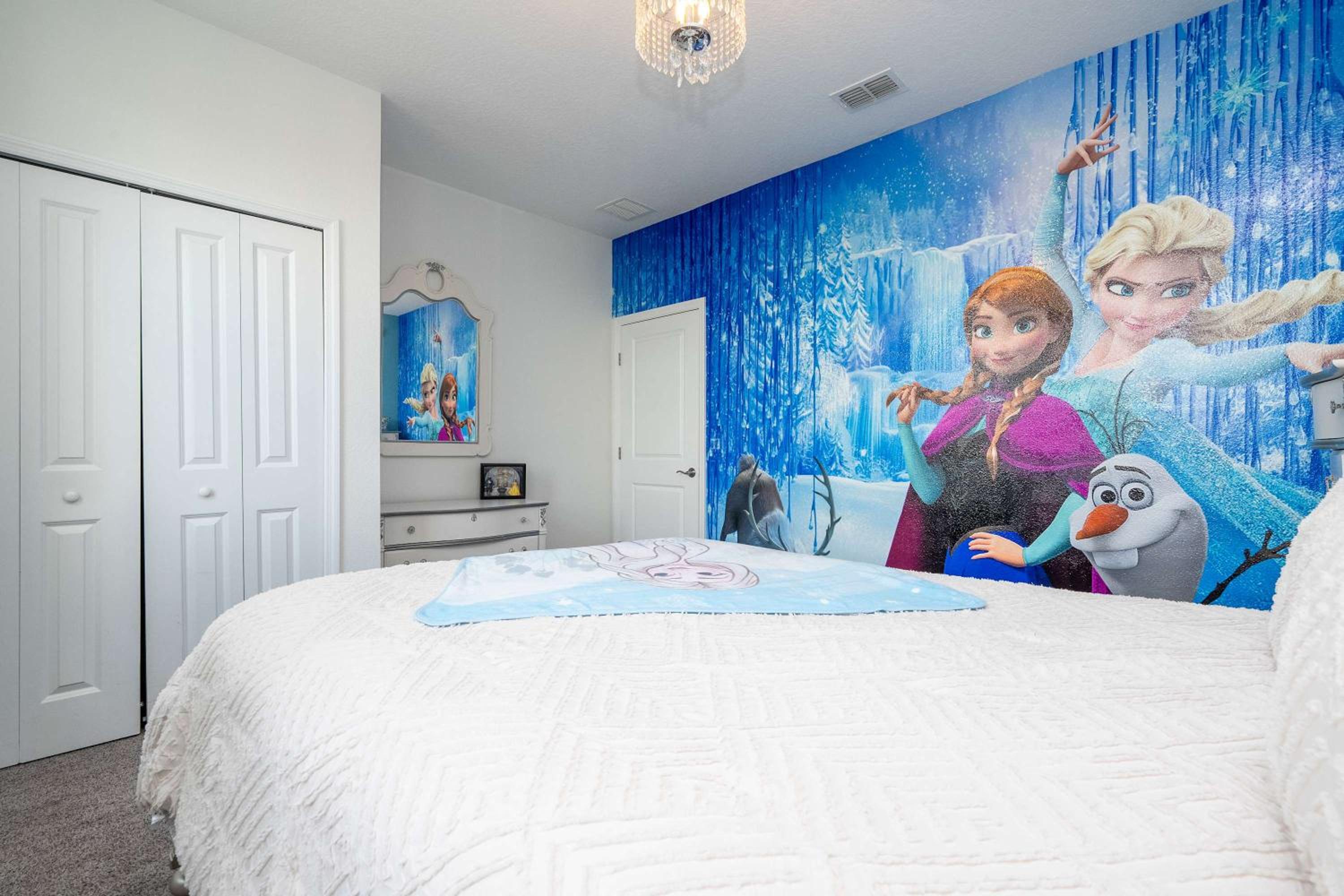 3Bd Sleeps8 with Pool & Close to Disney @Festival 220