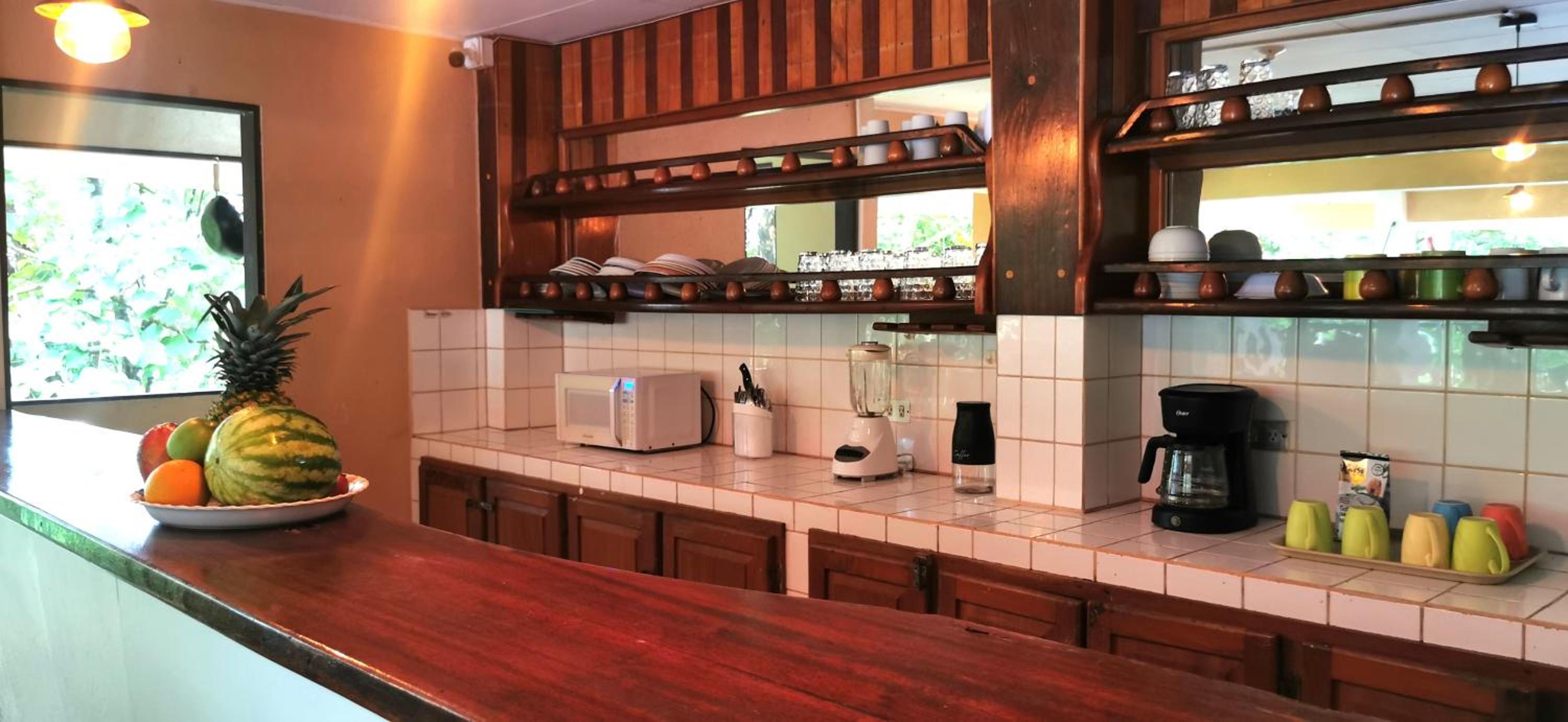 Tajalin Hostel - Montezuma Beach, Central location!