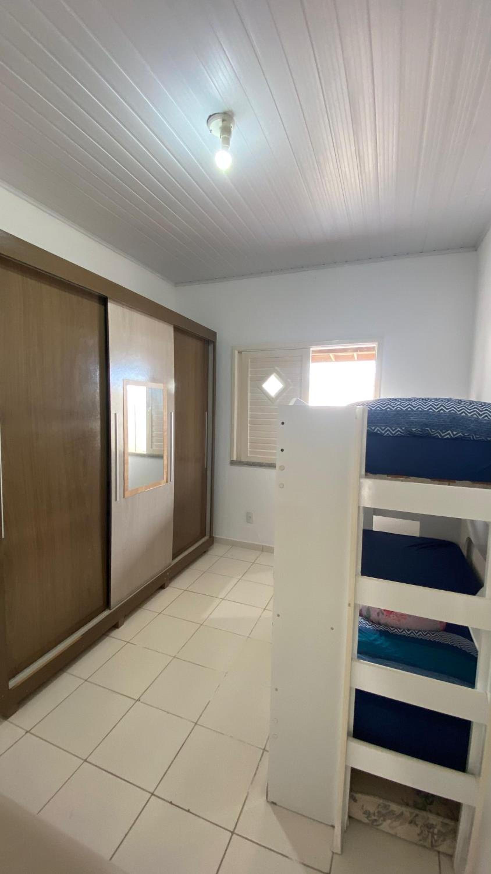 Casa de Temporada na Praia dentro de Condominio
