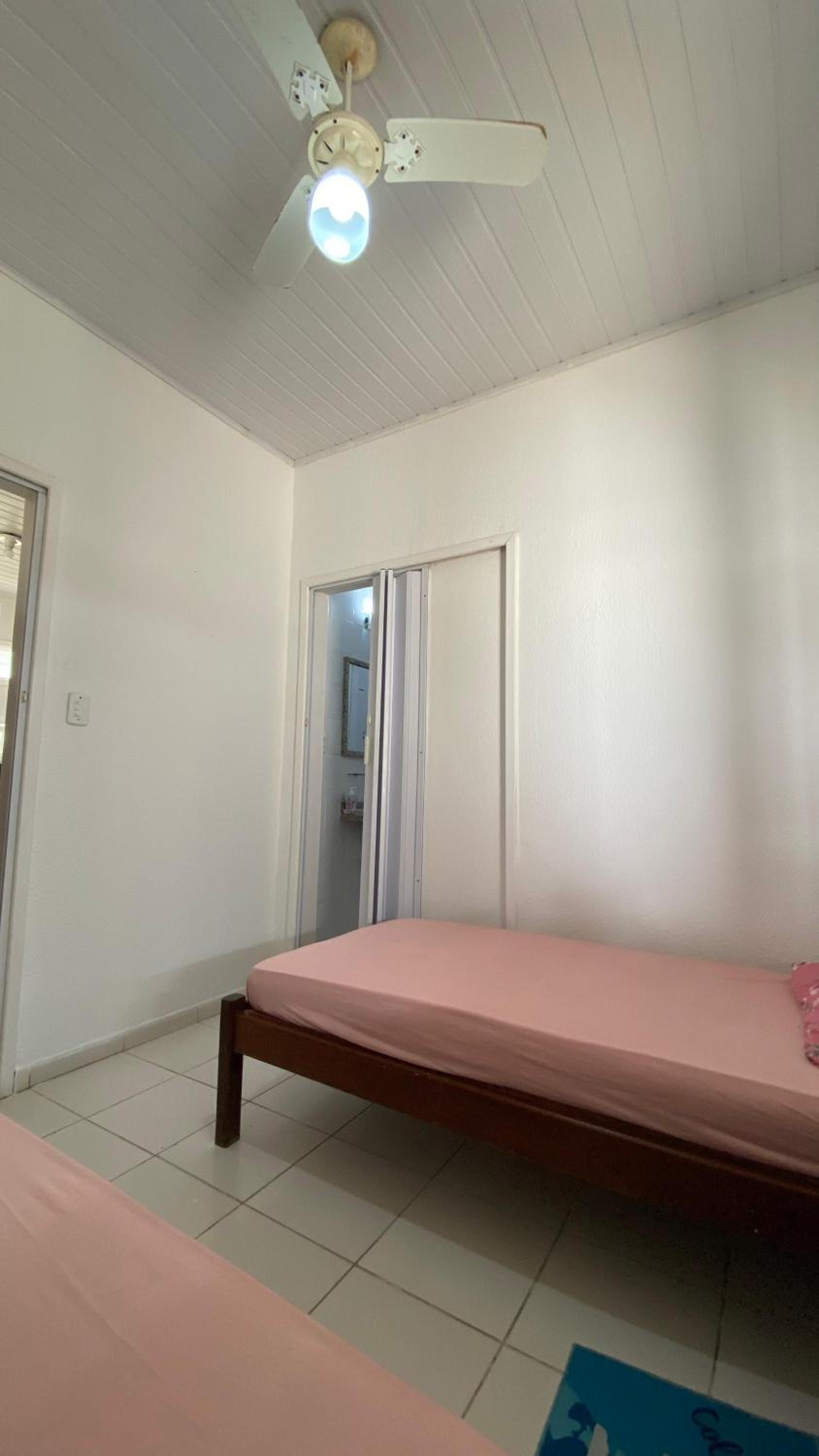 Casa de Temporada na Praia dentro de Condominio