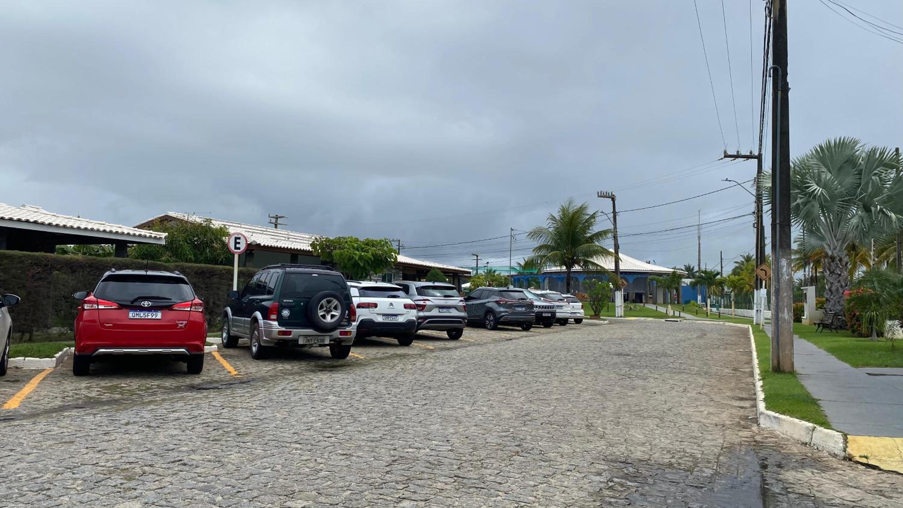 Casa de Temporada na Praia dentro de Condominio