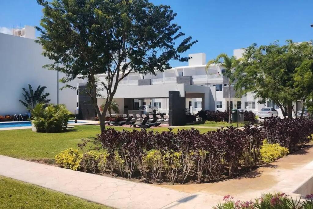 Maderos Residencial PentHouse and RoofTop