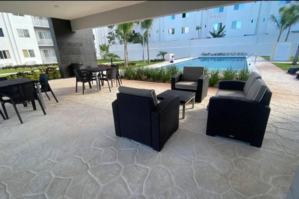 Maderos Residencial PentHouse and RoofTop