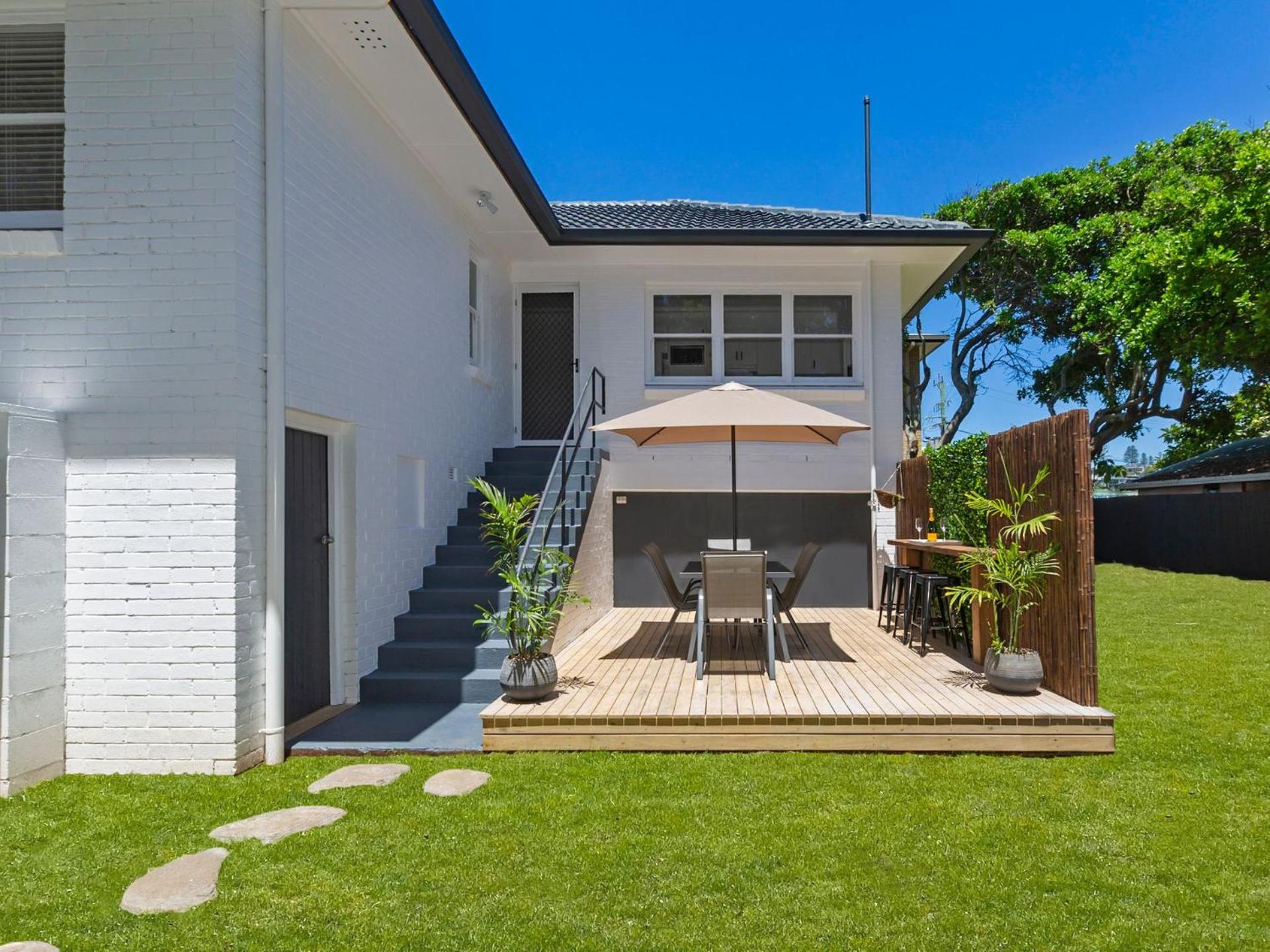 Beachfront Coast Cottage