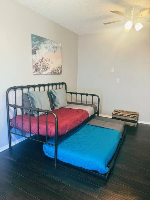 Spacious & Immaculate Haven near Downtown SD view 4