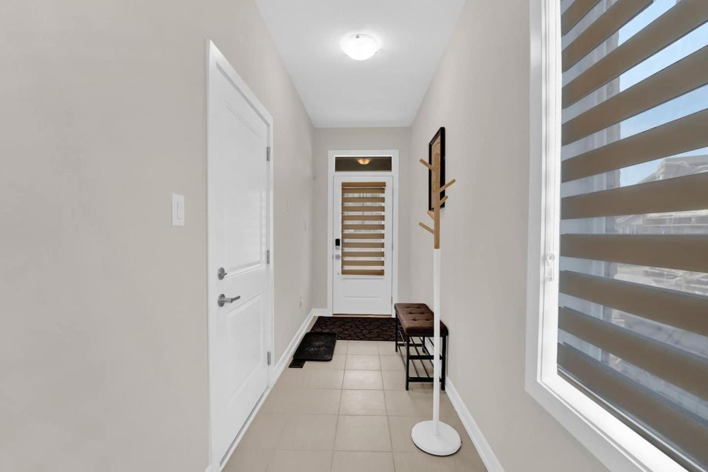 Cambridge Vacations - Cozy King 2br Near Cambridge Butterfly, Mill Race - Property Image 14