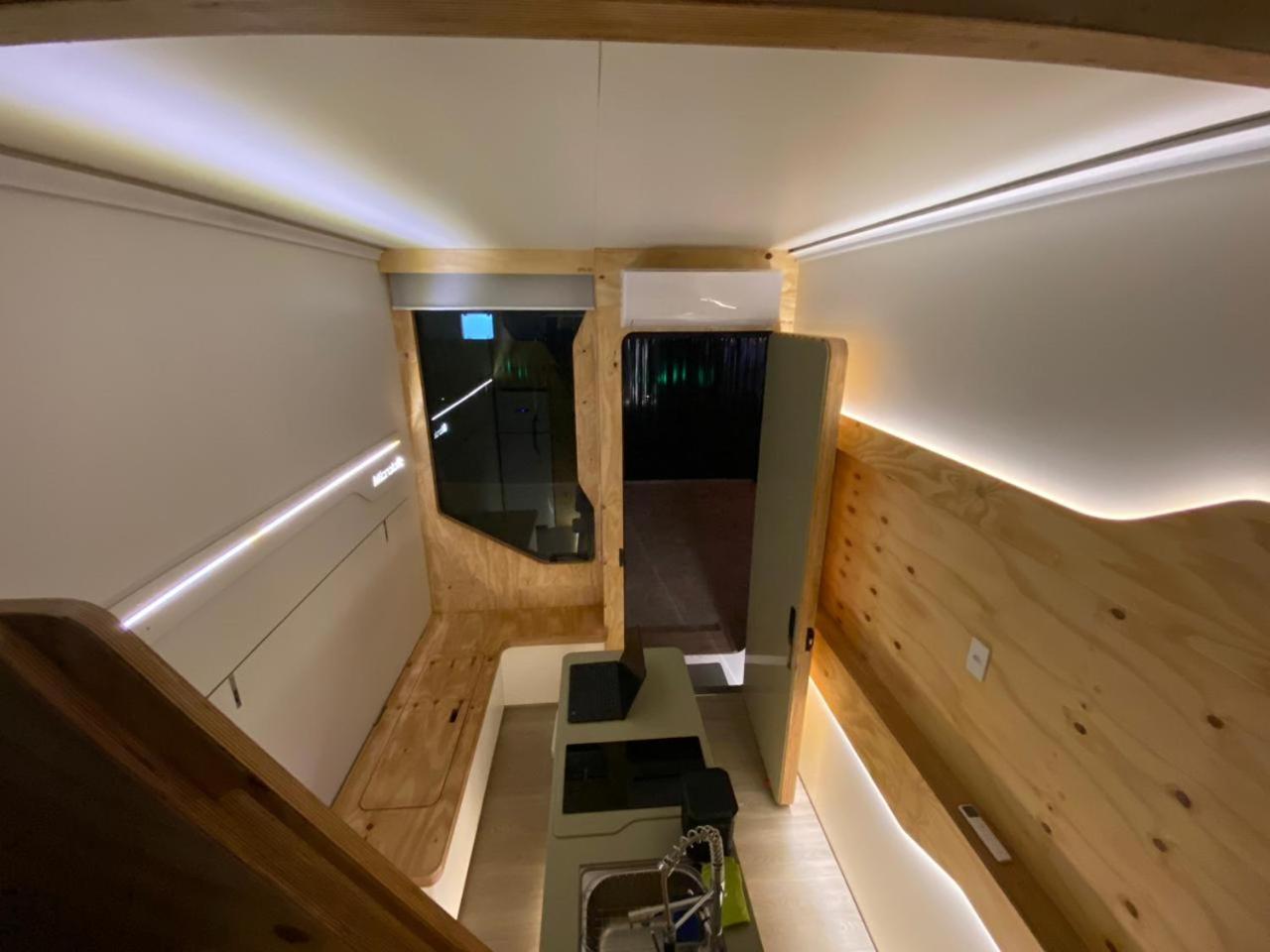 Villa Tiny- CÁPSULA FUTURÍSTICA