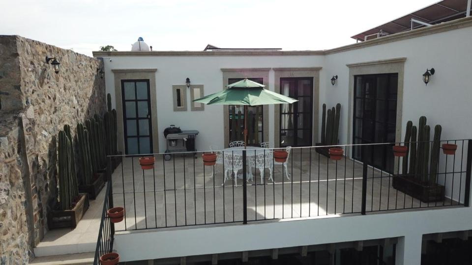 Casa Frida con Piscina Privada Caliente, Aire Acondicionado, Billar, Parrilla & FirePit