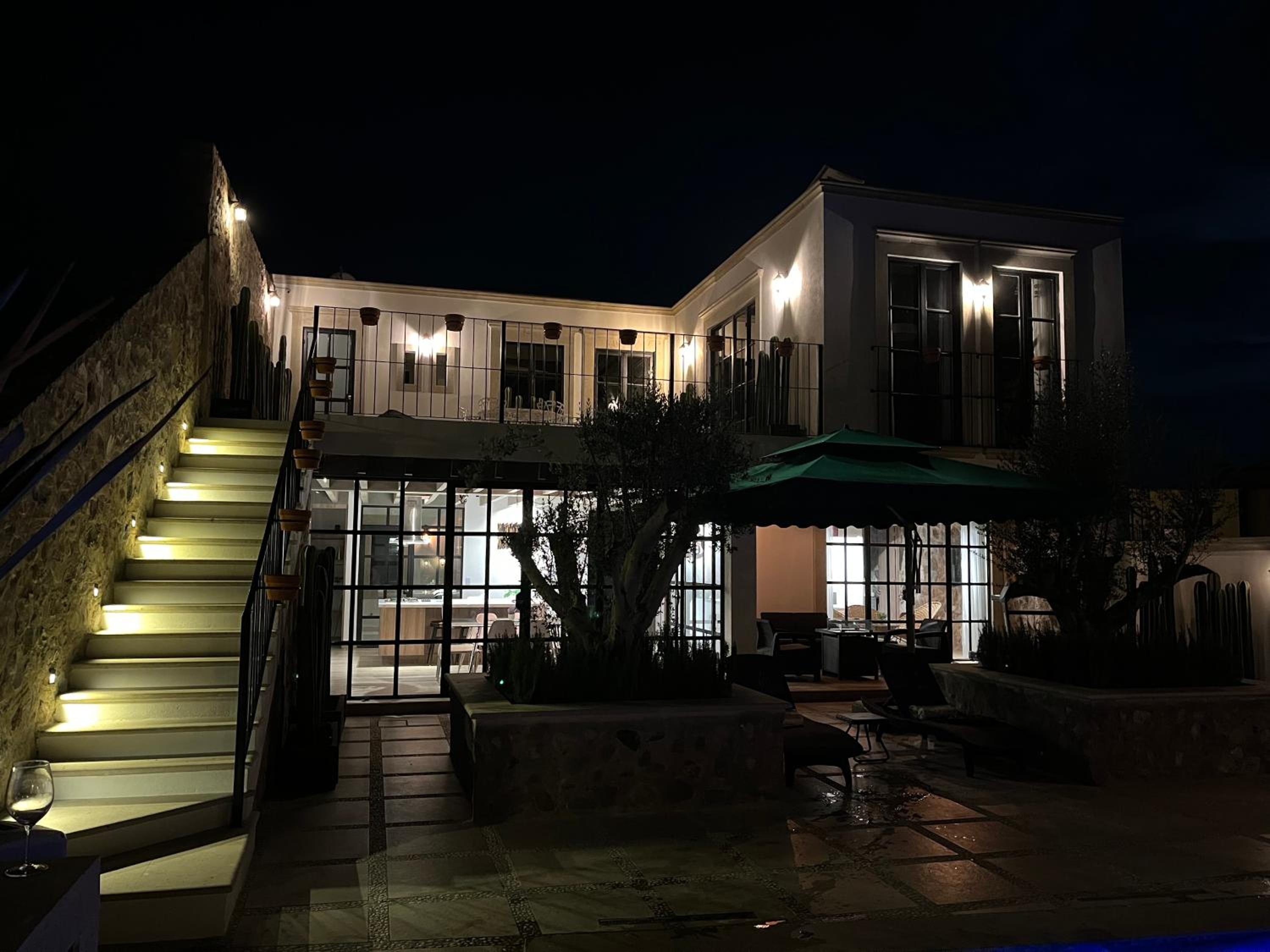 Casa Frida con Piscina Privada Caliente, Aire Acondicionado, Billar, Parrilla & FirePit