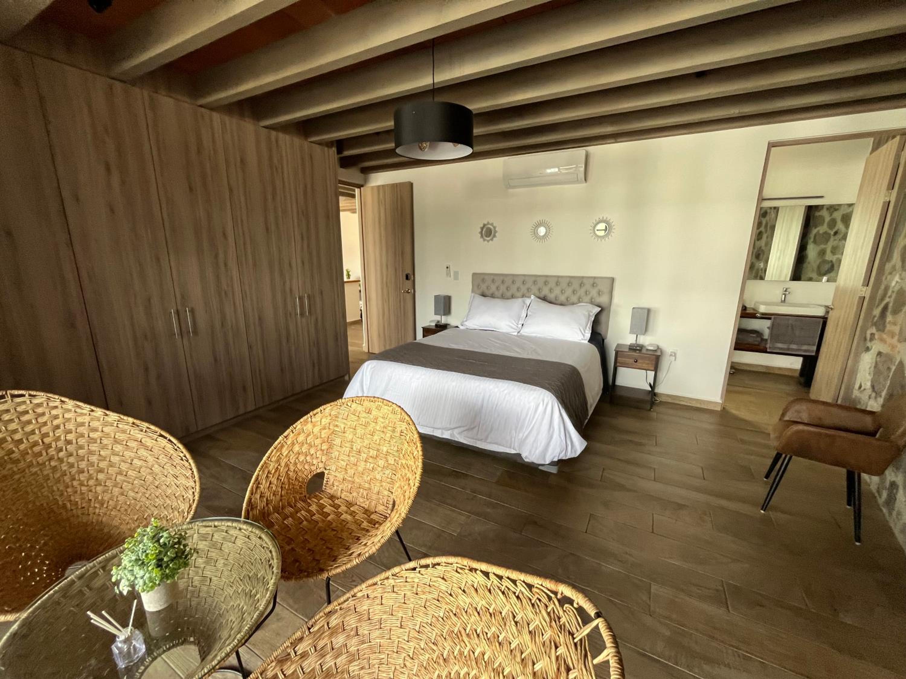 Casa Frida con Piscina Privada Caliente, Aire Acondicionado, Billar, Parrilla & FirePit